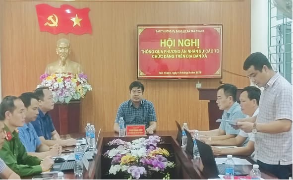 BAN THƯỜNG VỤ ĐẢNG ỦY XÃ TAM THANH HỘI NGHỊ THÔNG QUA PHƯƠNG ÁN NHÂN SỰ CÁC TỔ CHỨC ĐẢNG  TRÊN ĐỊA BÀN XÃ