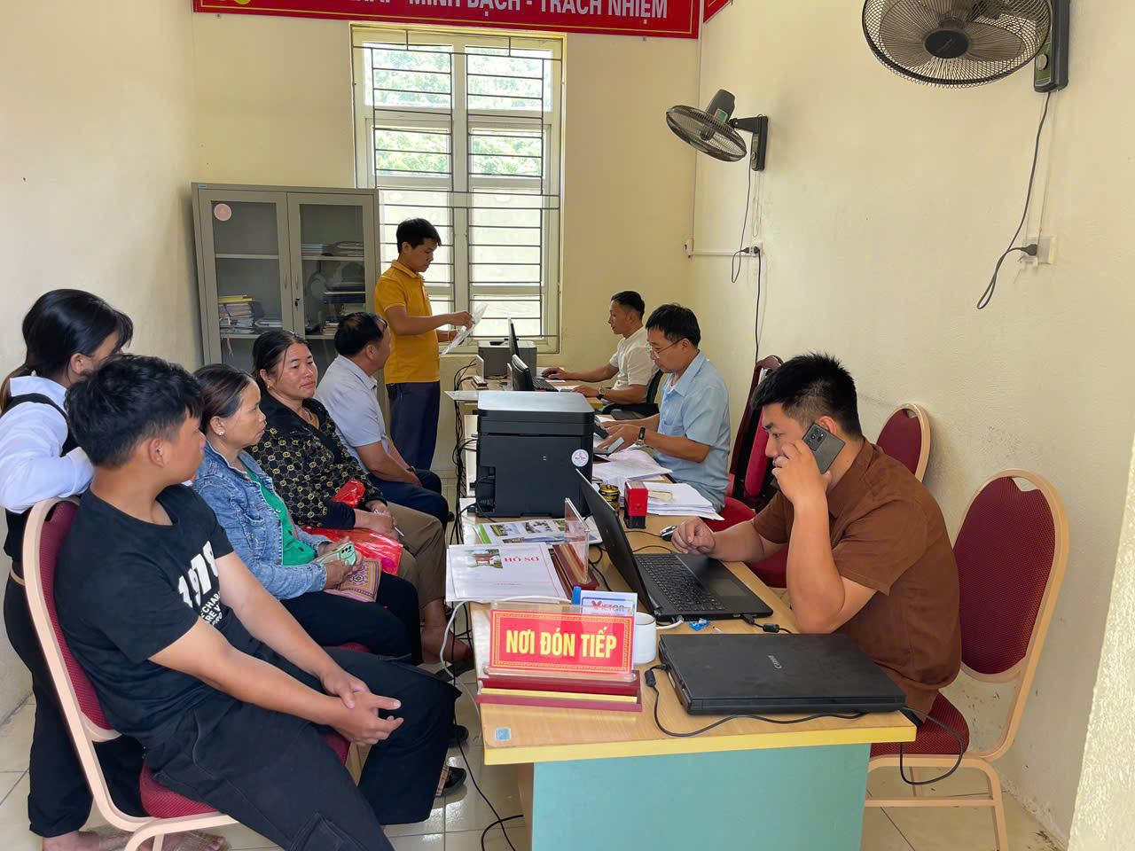 TRUNG TÂM PHỤC VỤ HÀNH CHÍNH CÔNG XÃ SƠN ĐIỆN,  TỈNH THANH HÓA THÔNG BÁO