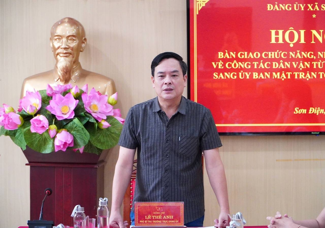 Anh-tin-bai