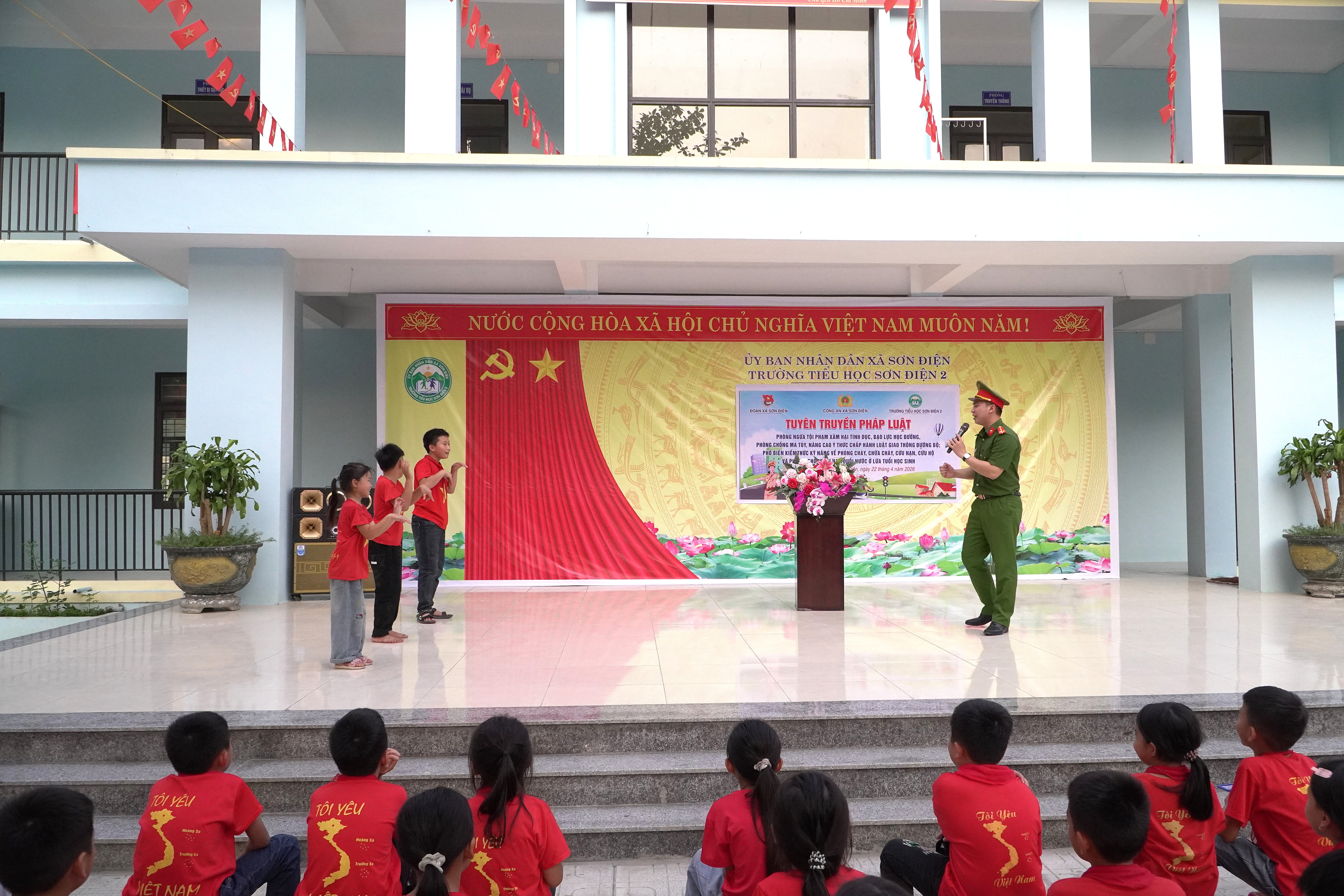 Anh-tin-bai