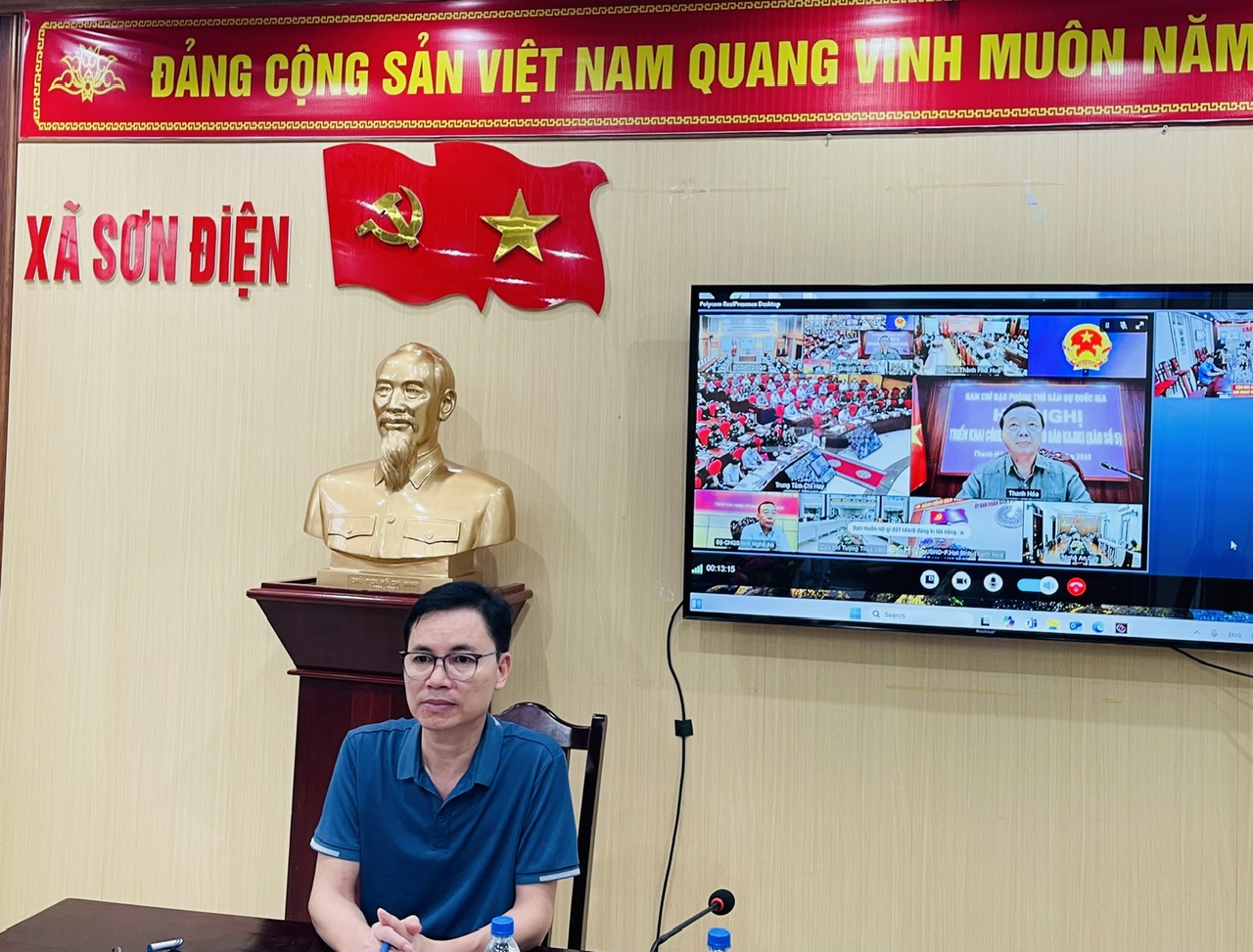 Anh-tin-bai