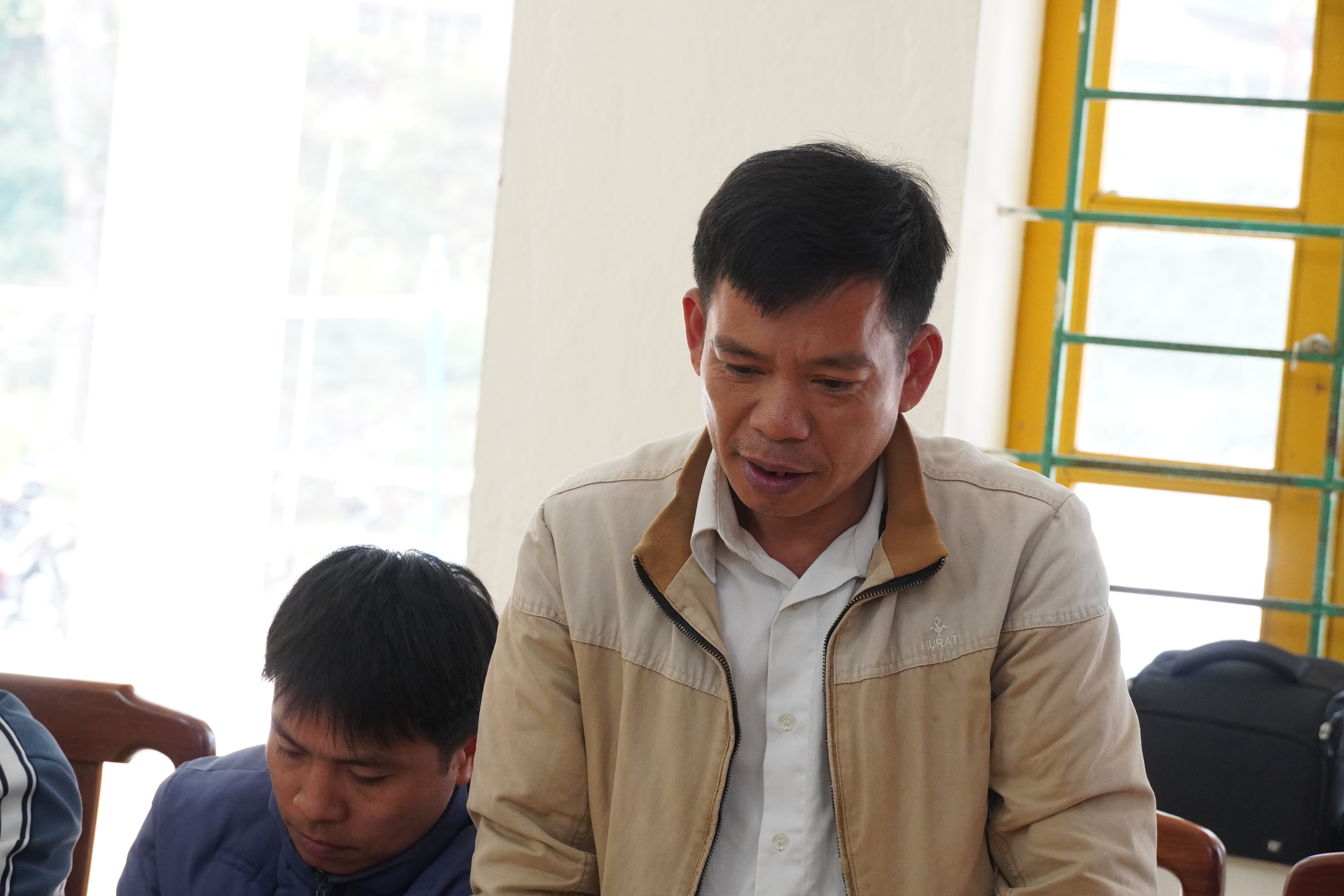 Anh-tin-bai