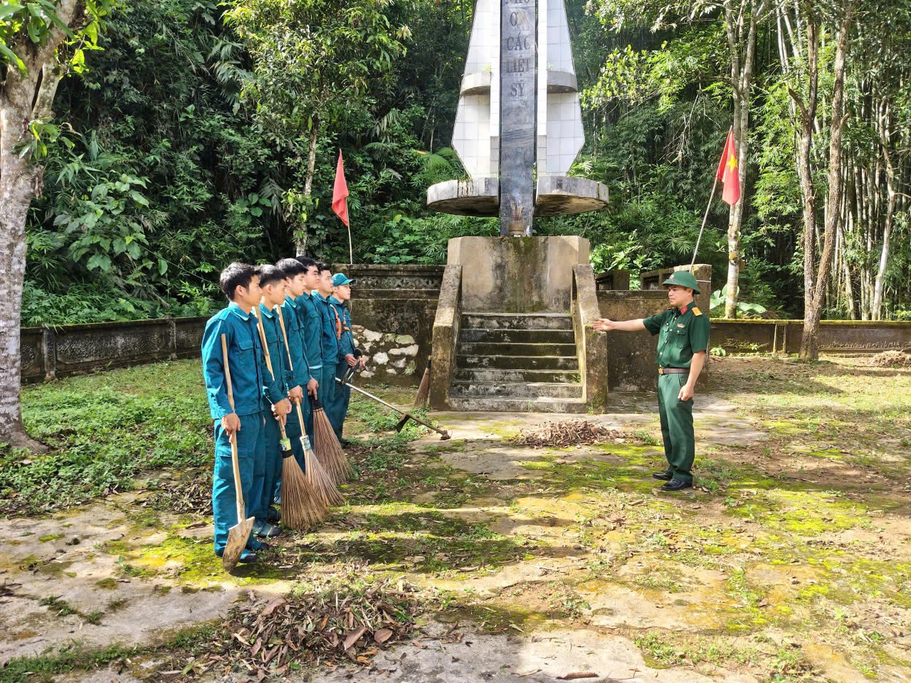 Anh-tin-bai