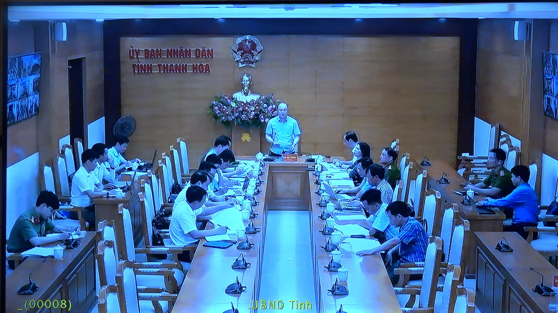 Anh-tin-bai