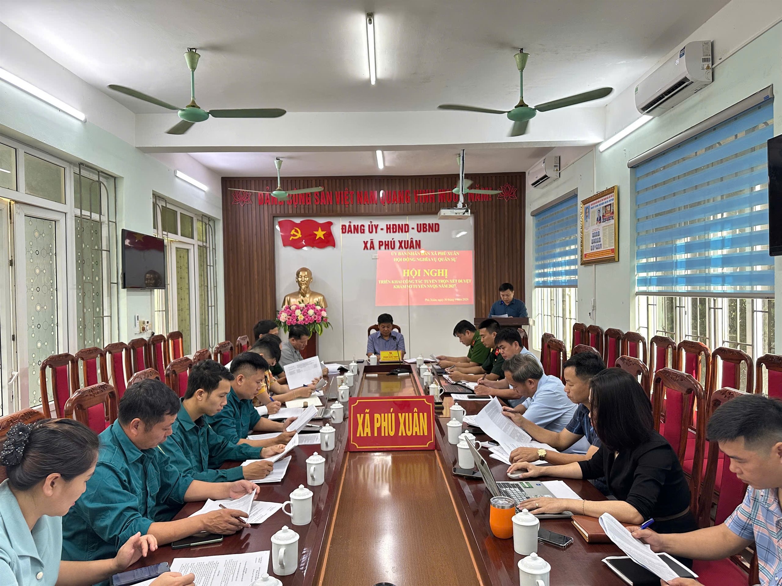 PHÚ XUÂN TRIỂN KHAI CÔNG TÁC TUYỂN CHỌN, GỌI CÔNG DÂN NHẬP NGŨ NĂM 2027