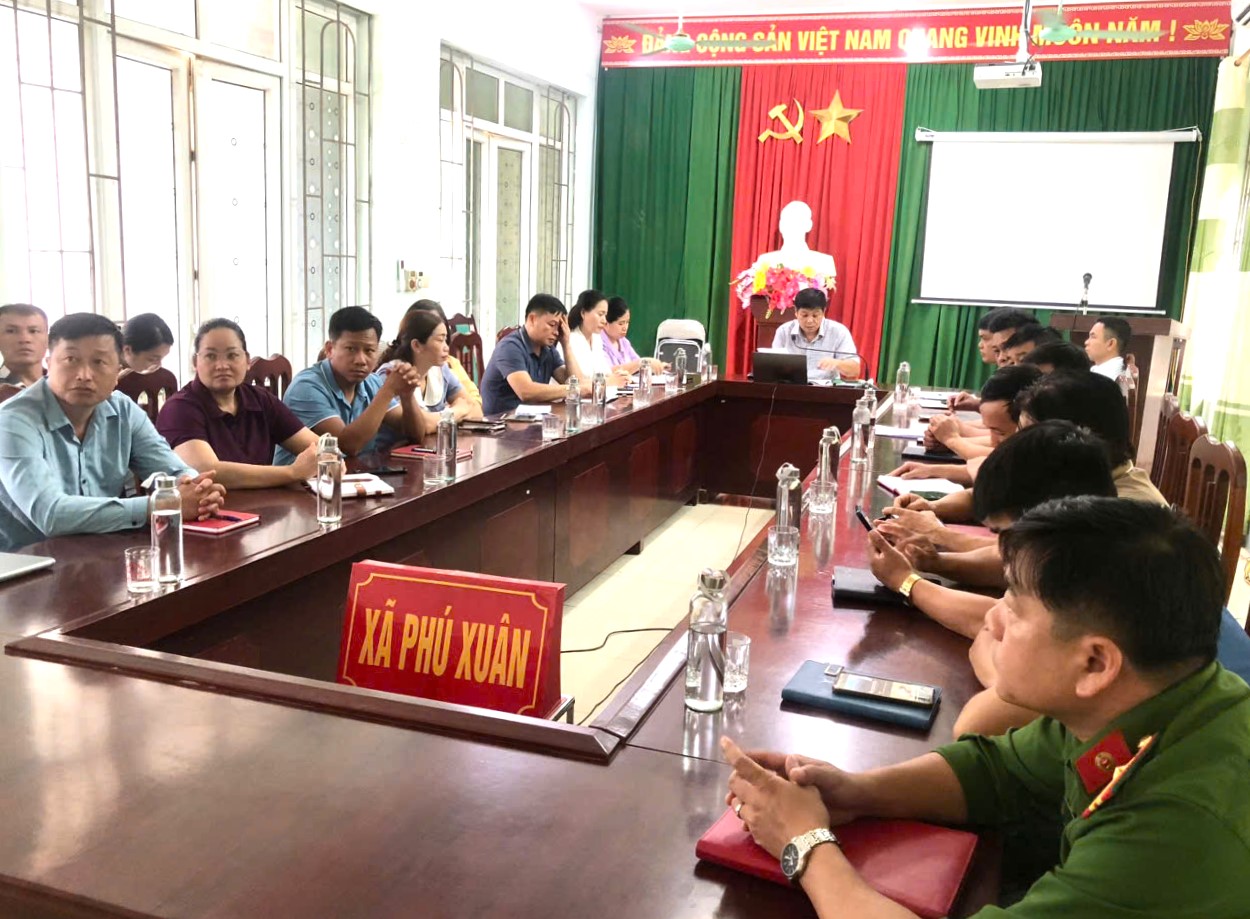 XÃ PHÚ XUÂN THAM GIA HỘI NGHỊ TRỰC TUYẾN ỨNG PHÓ VỚI CƠN BÃO SỐ 3 NĂM 2025
