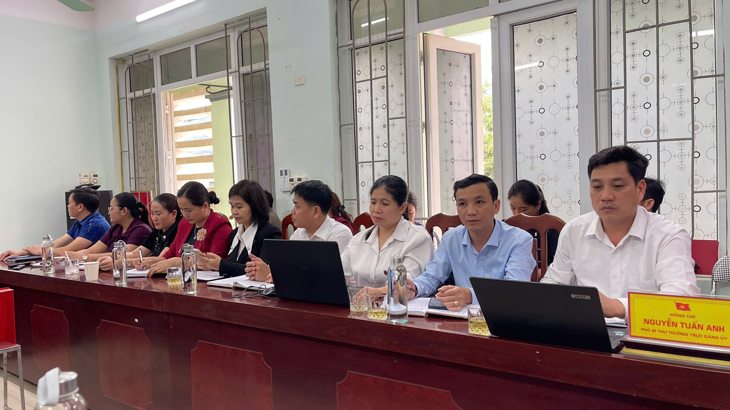 Các đại biểu dự hội nghị