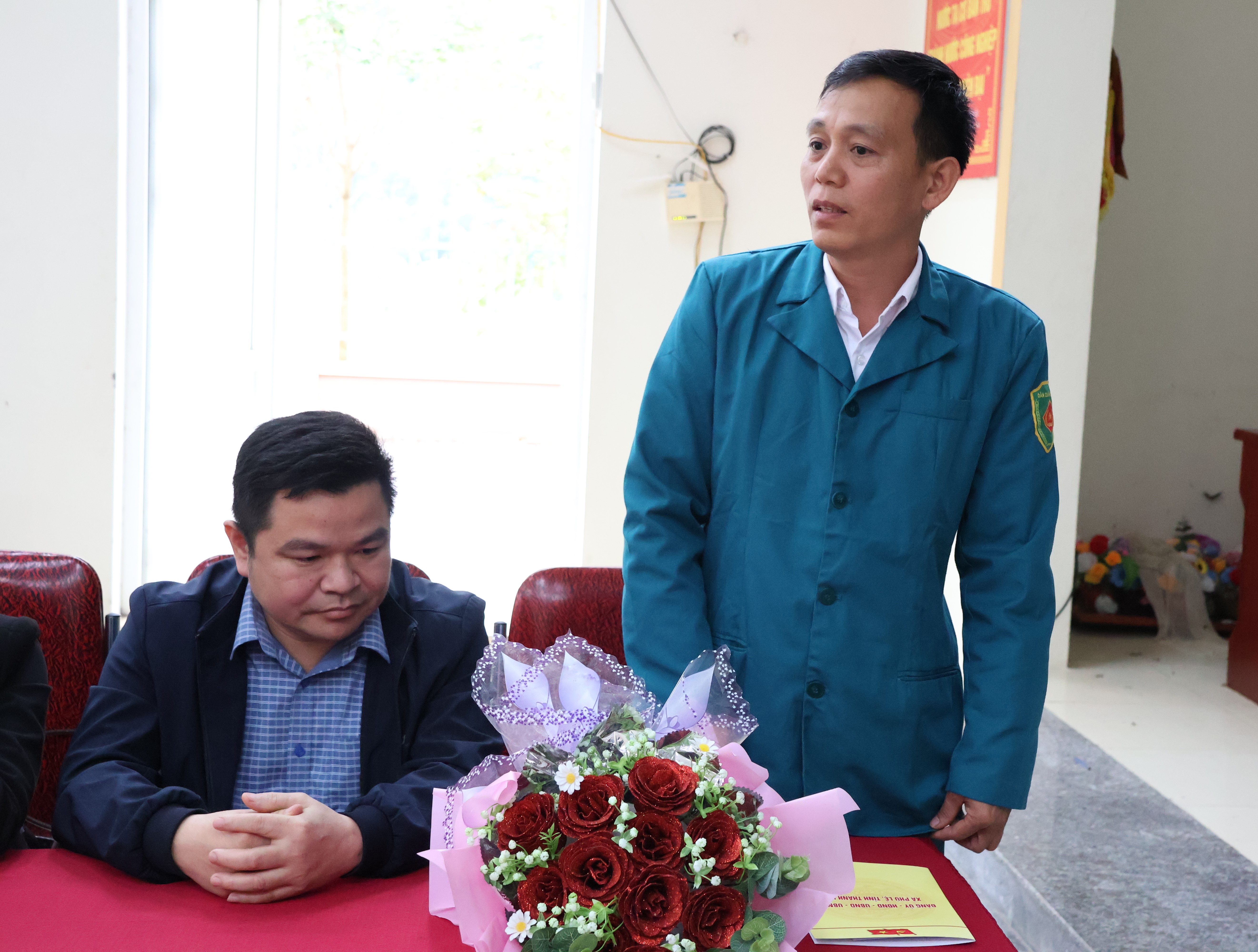 Anh-tin-bai