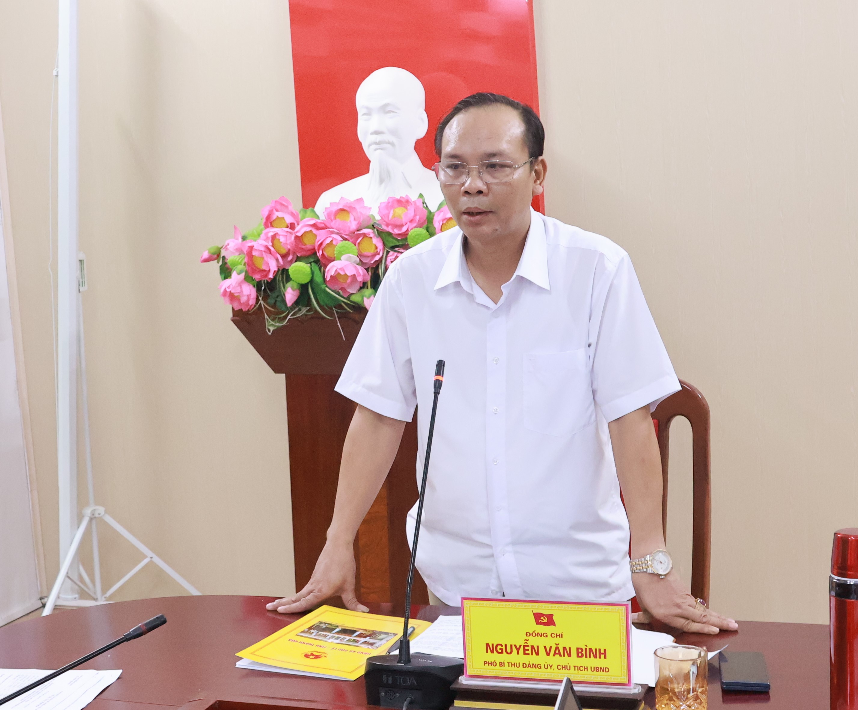 Anh-tin-bai