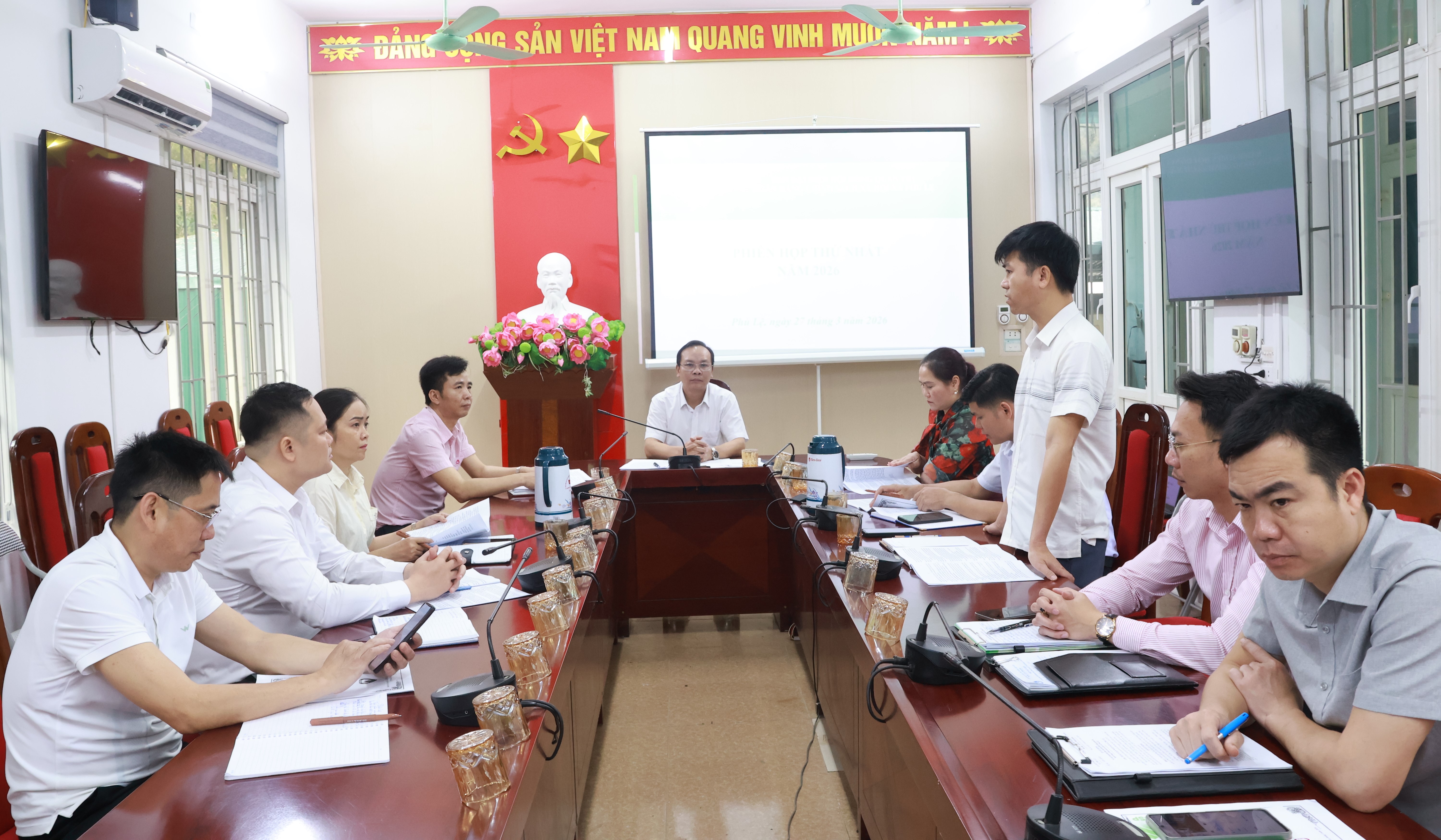Phiên họp thứ nhất ban đại diện HĐQT ngân hàng chính sách xã hội xã phú lệ năm 2026: