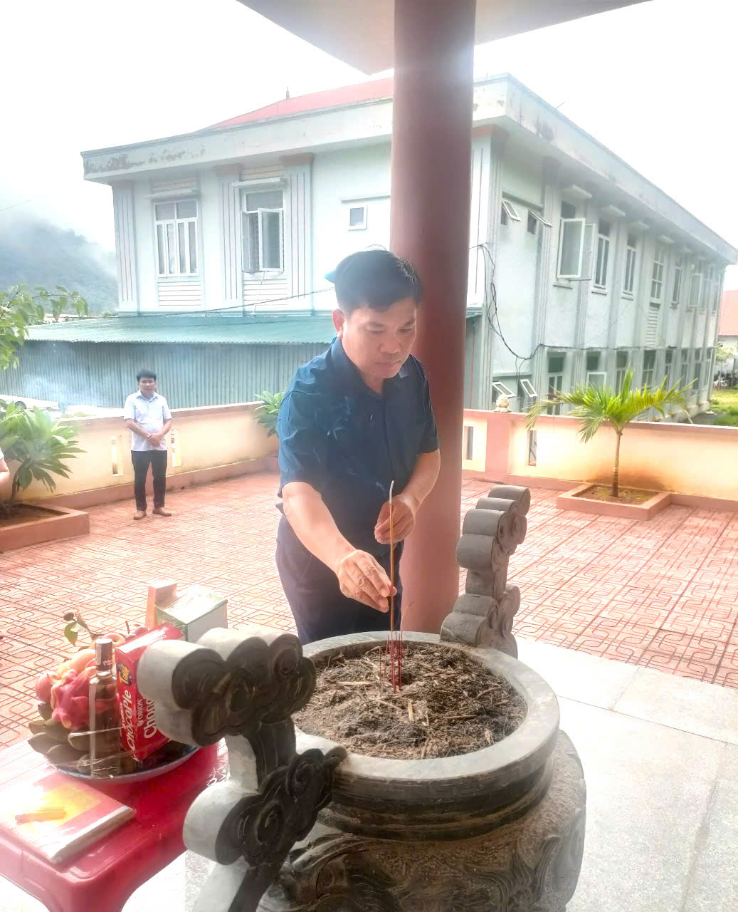 Anh-tin-bai
