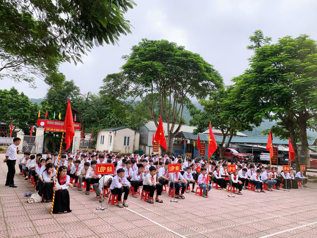 Anh-tin-bai