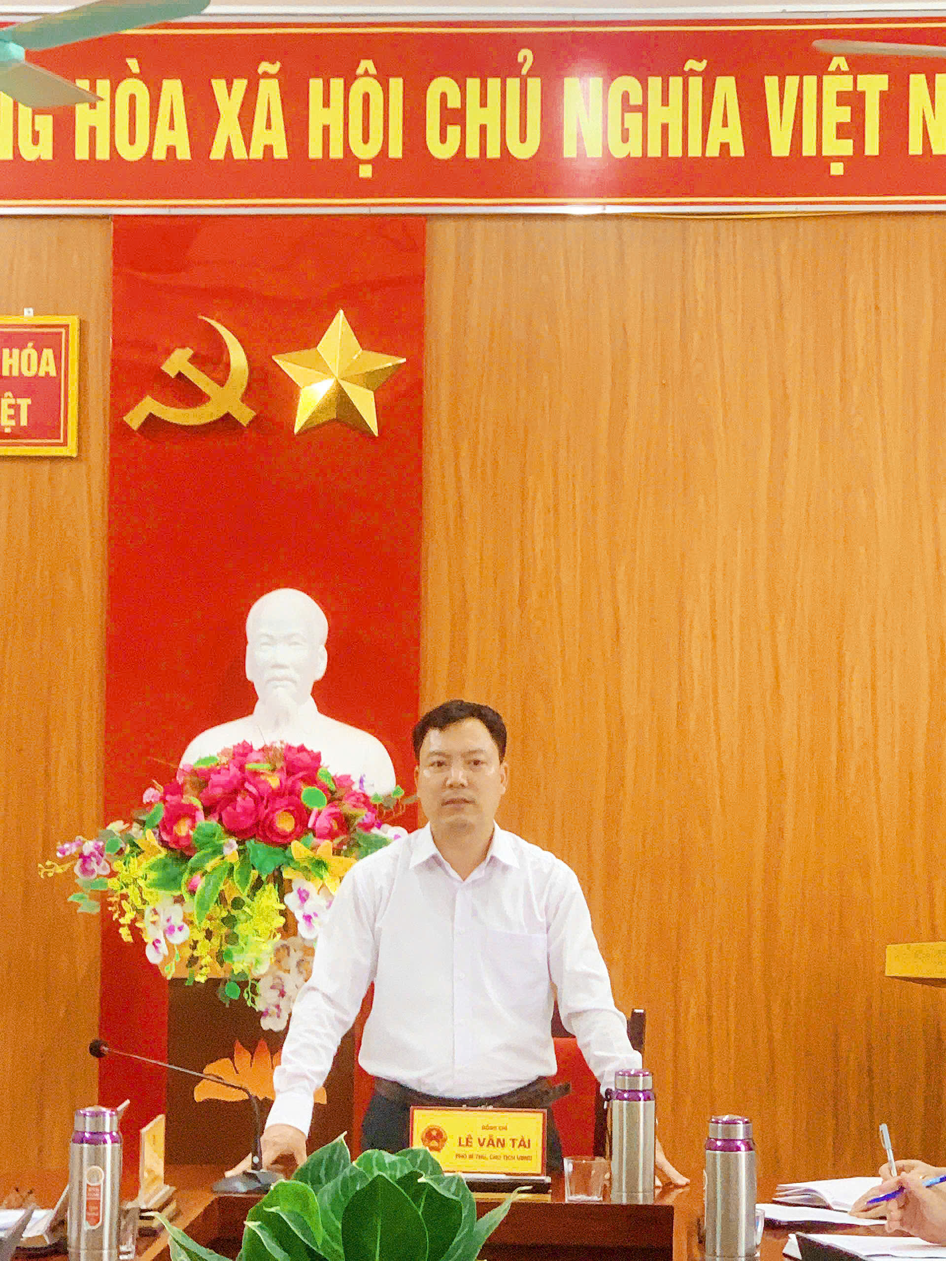 Anh-tin-bai