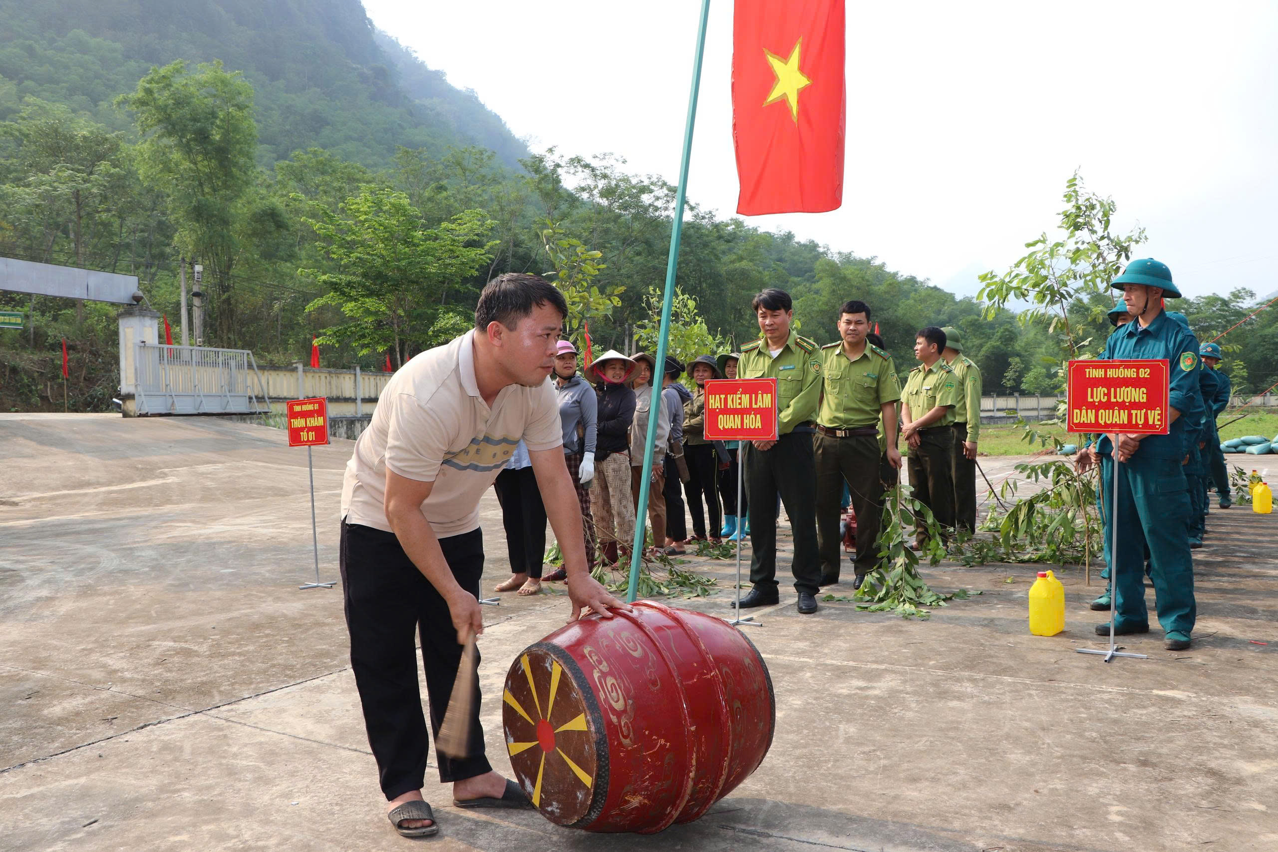 Anh-tin-bai