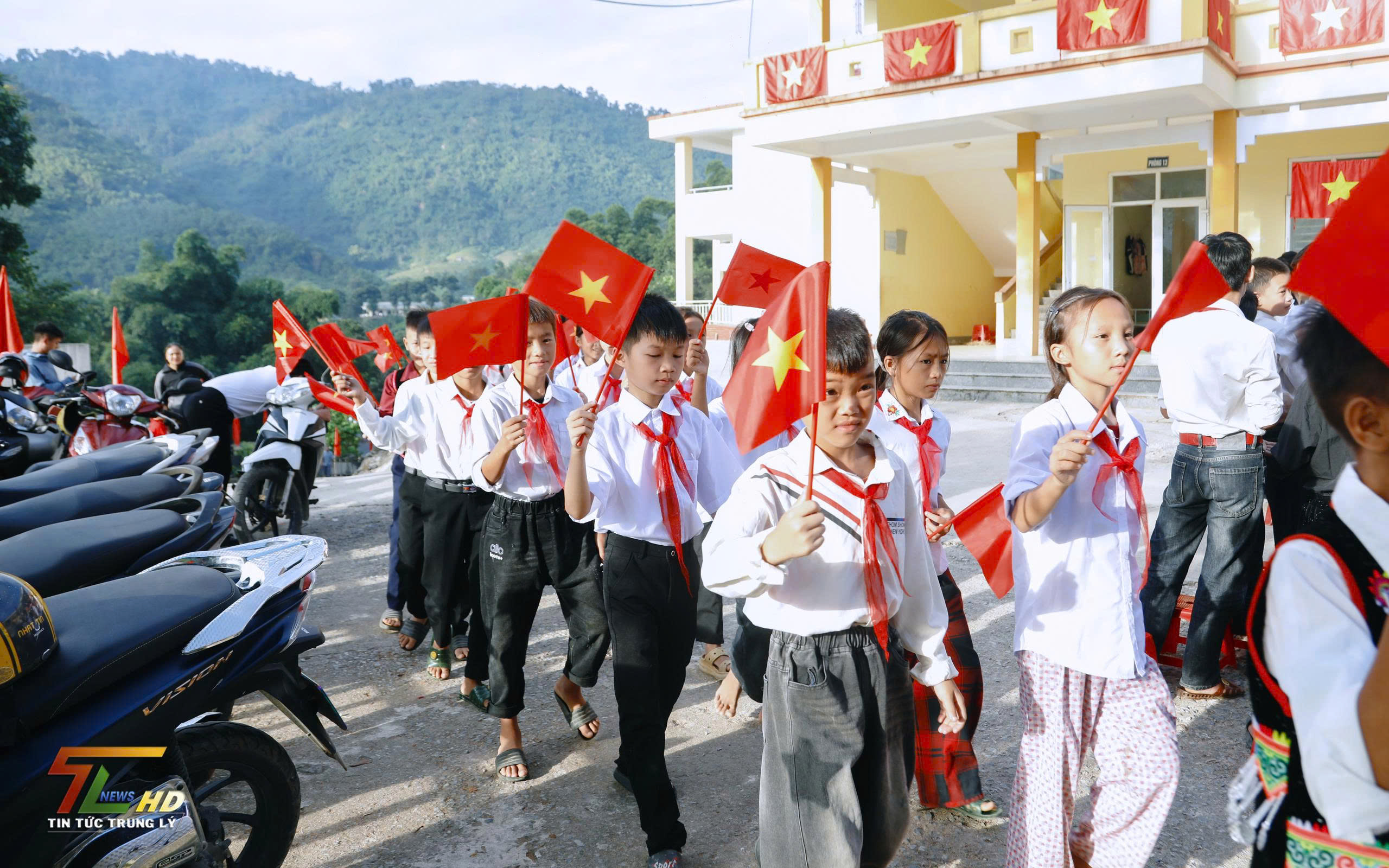 Anh-tin-bai