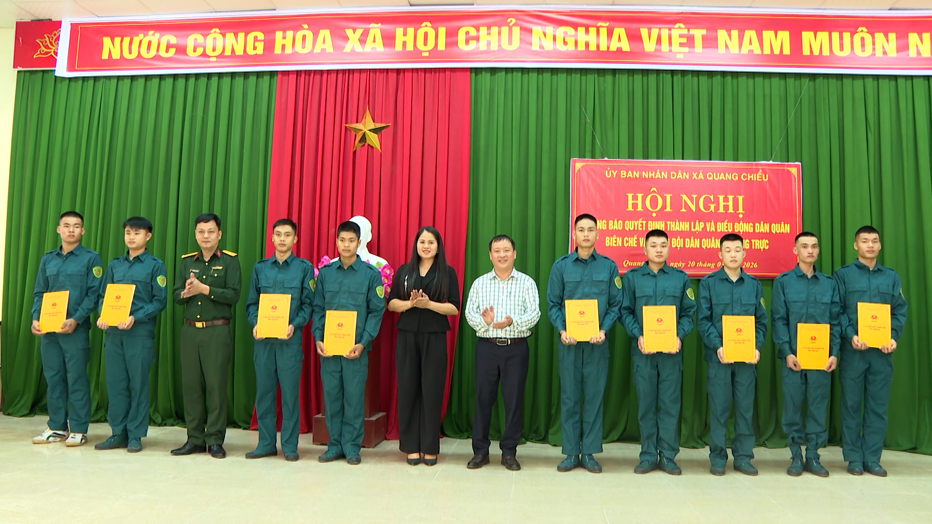 Xã Quang Chiểu, Tổ chức hội nghị thông báo Quyết định thành lập Tiểu đội Dân quân thường trực