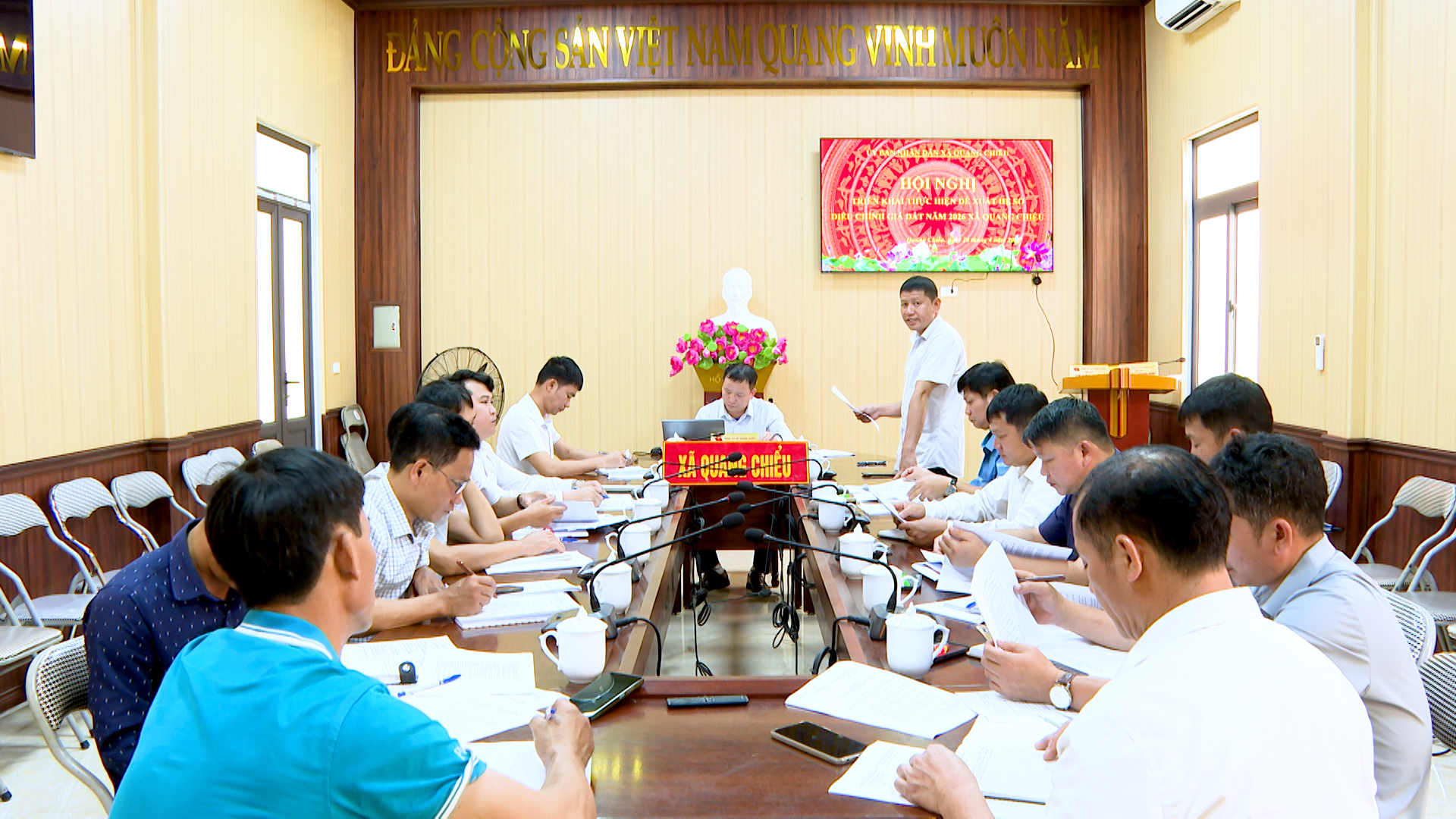 UBND xã Quang Chiểu tổ chức hội nghị triển khai đề xuất hệ số điều chỉnh giá đất năm 2026