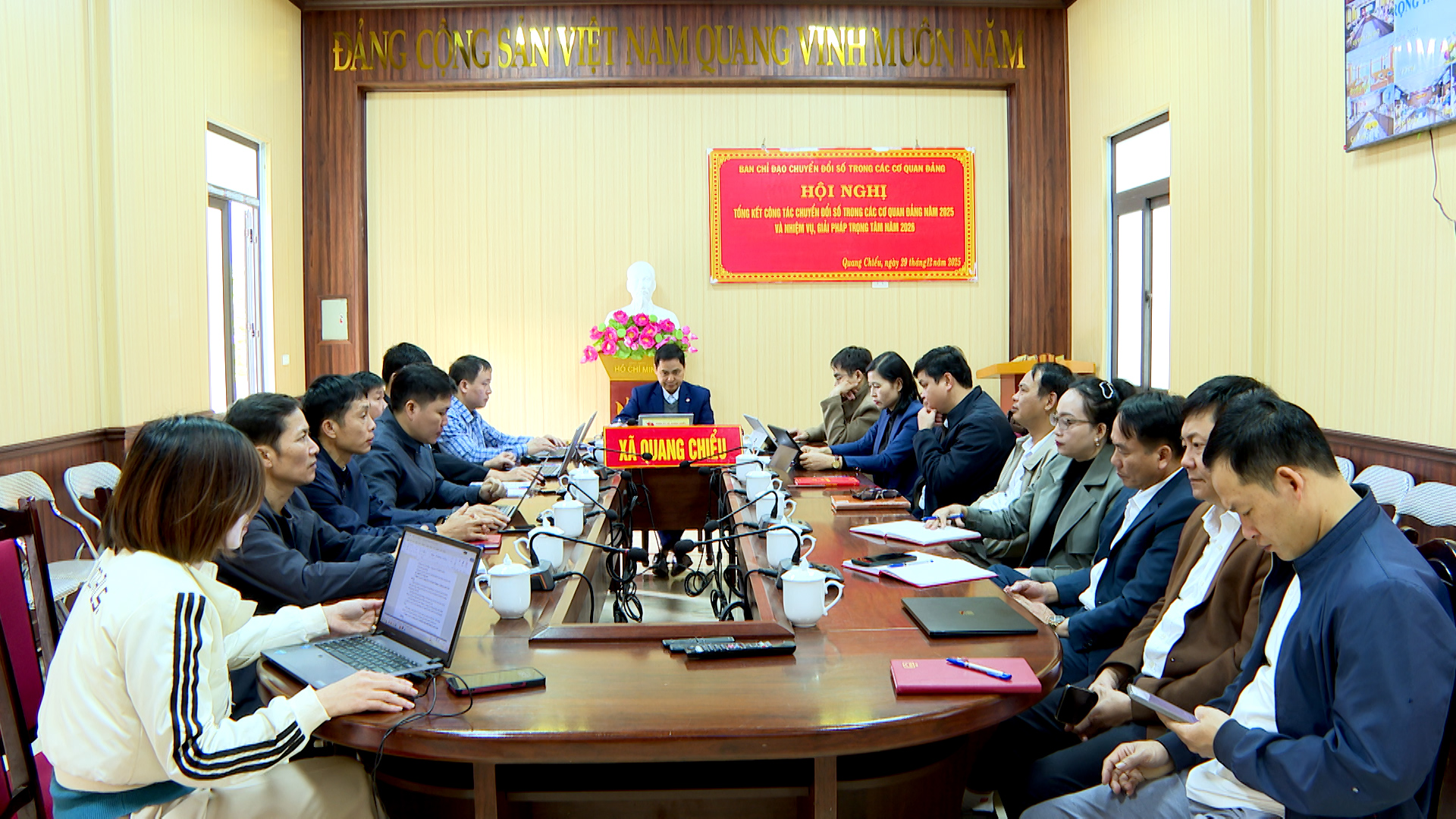 Xã Quang Chiểu tham dự hội nghị trực tuyến triển khai đồng bộ các nền tảng số từ Trung ương đến cơ sở