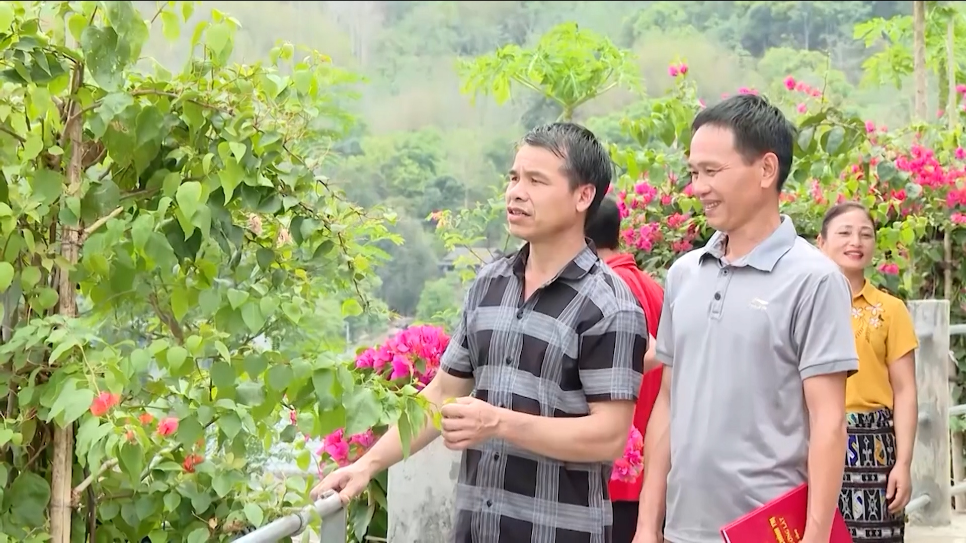 Bản Xim khơi dậy khát vọng vươn lên từ nghị quyết của Đảng
