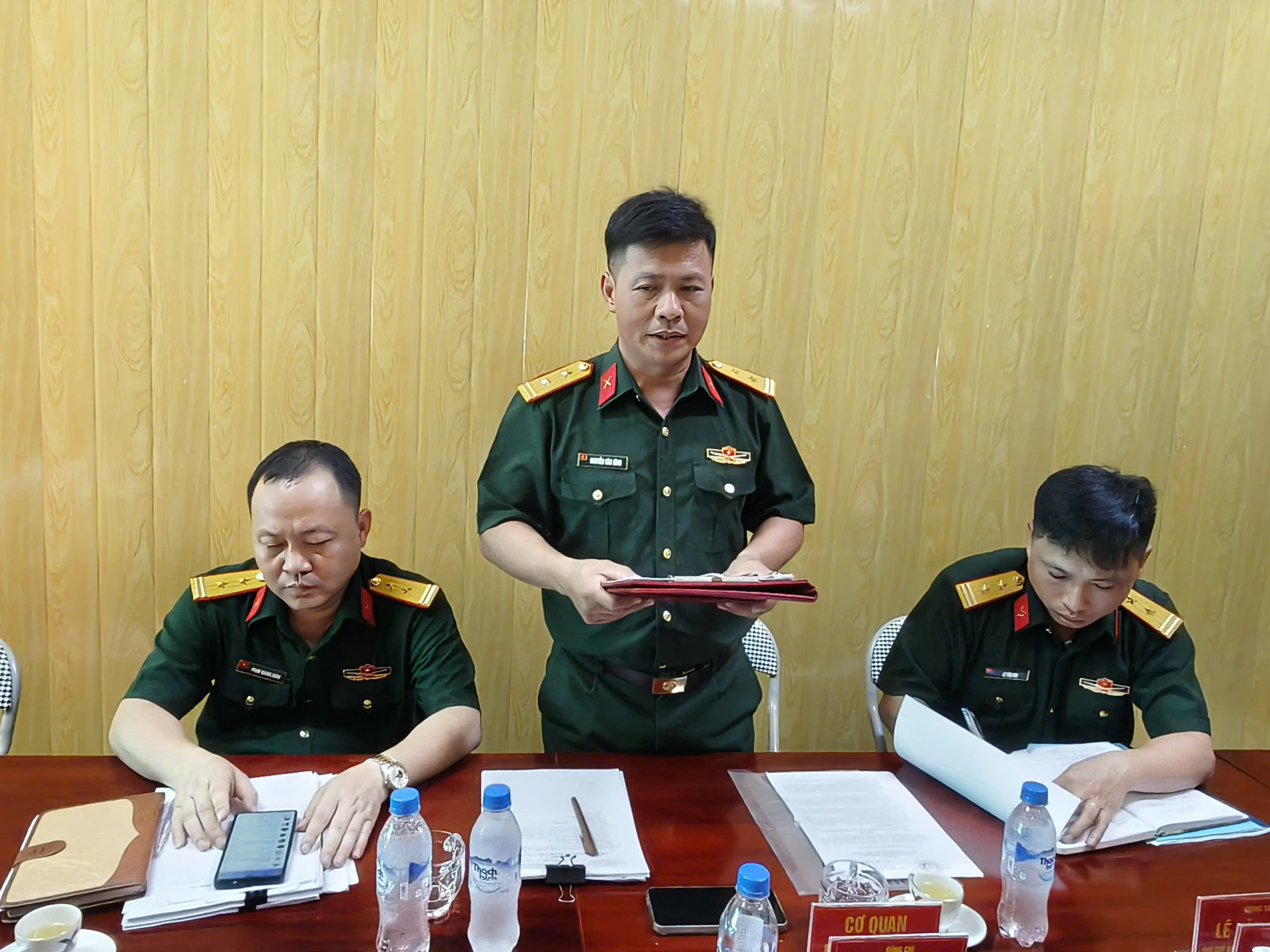 Anh-tin-bai