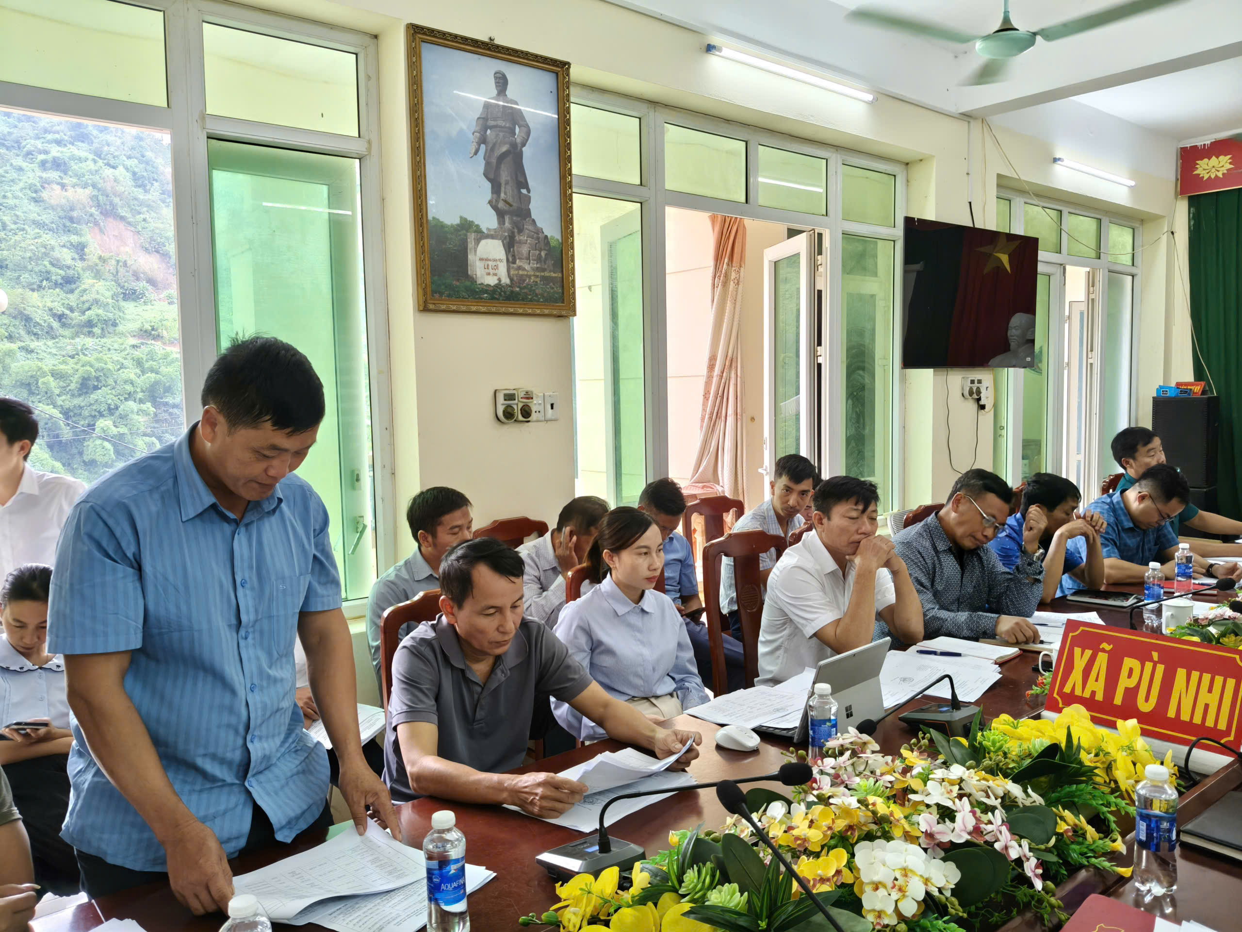 Anh-tin-bai