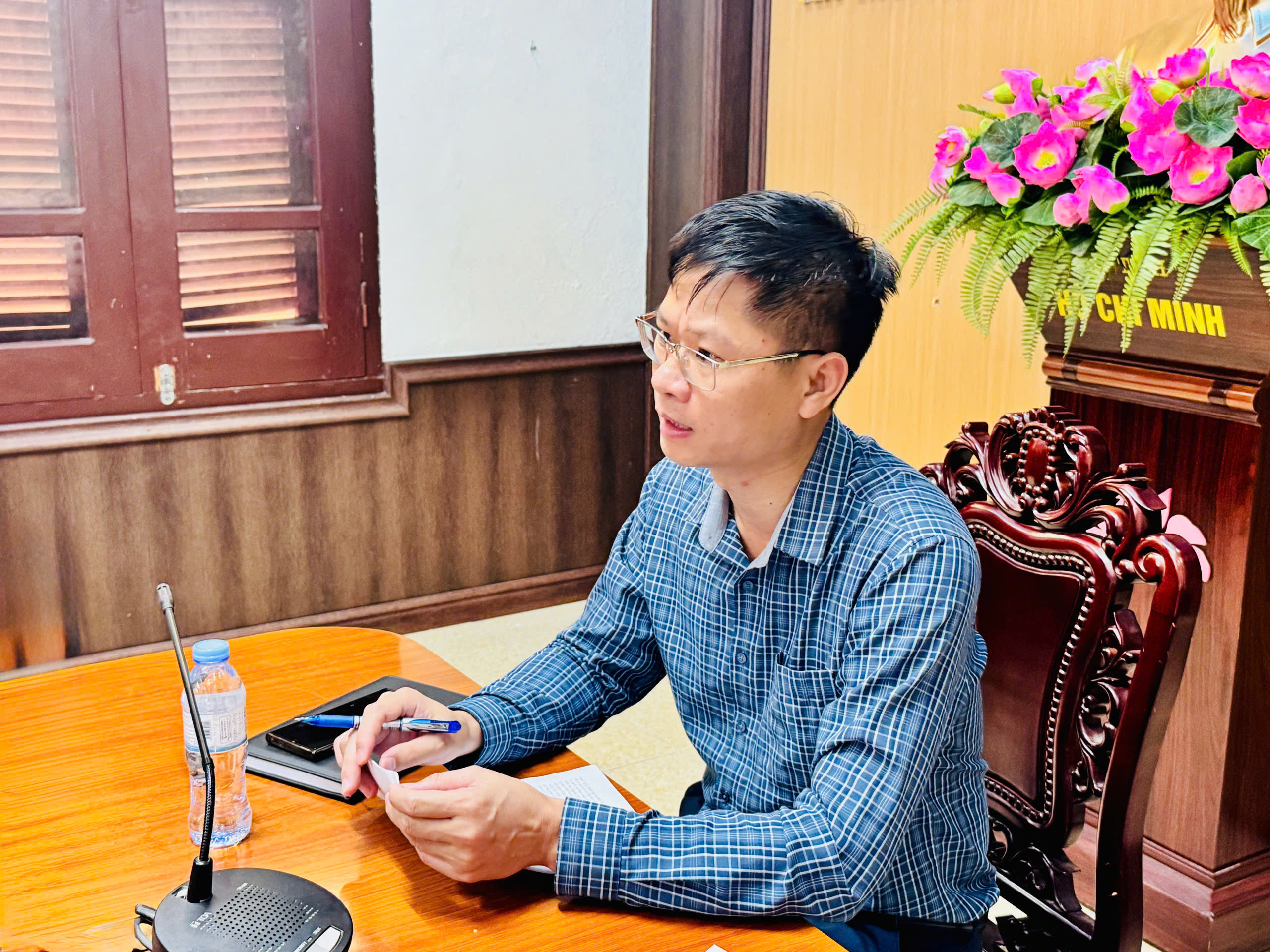 Anh-tin-bai