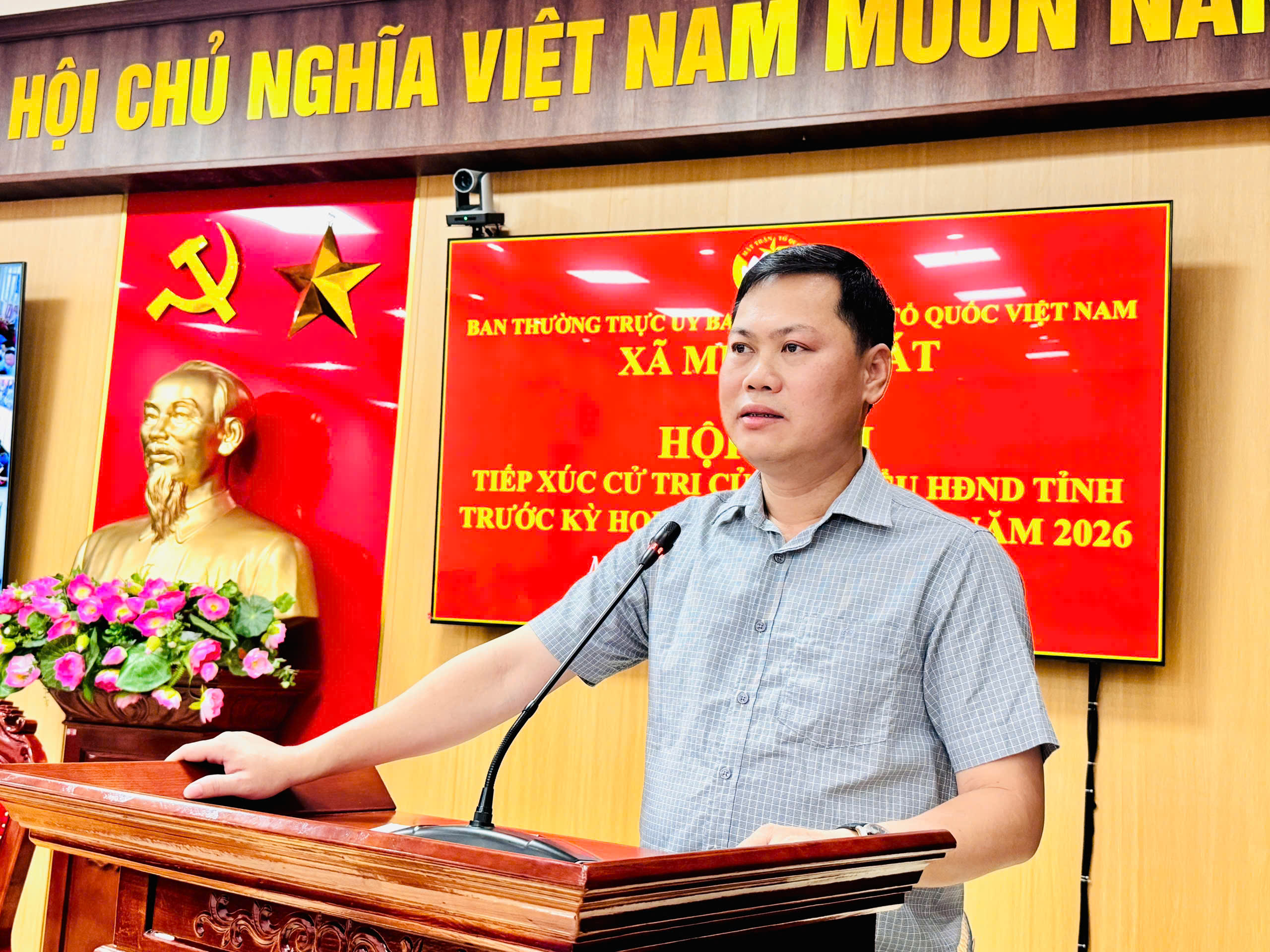 Anh-tin-bai