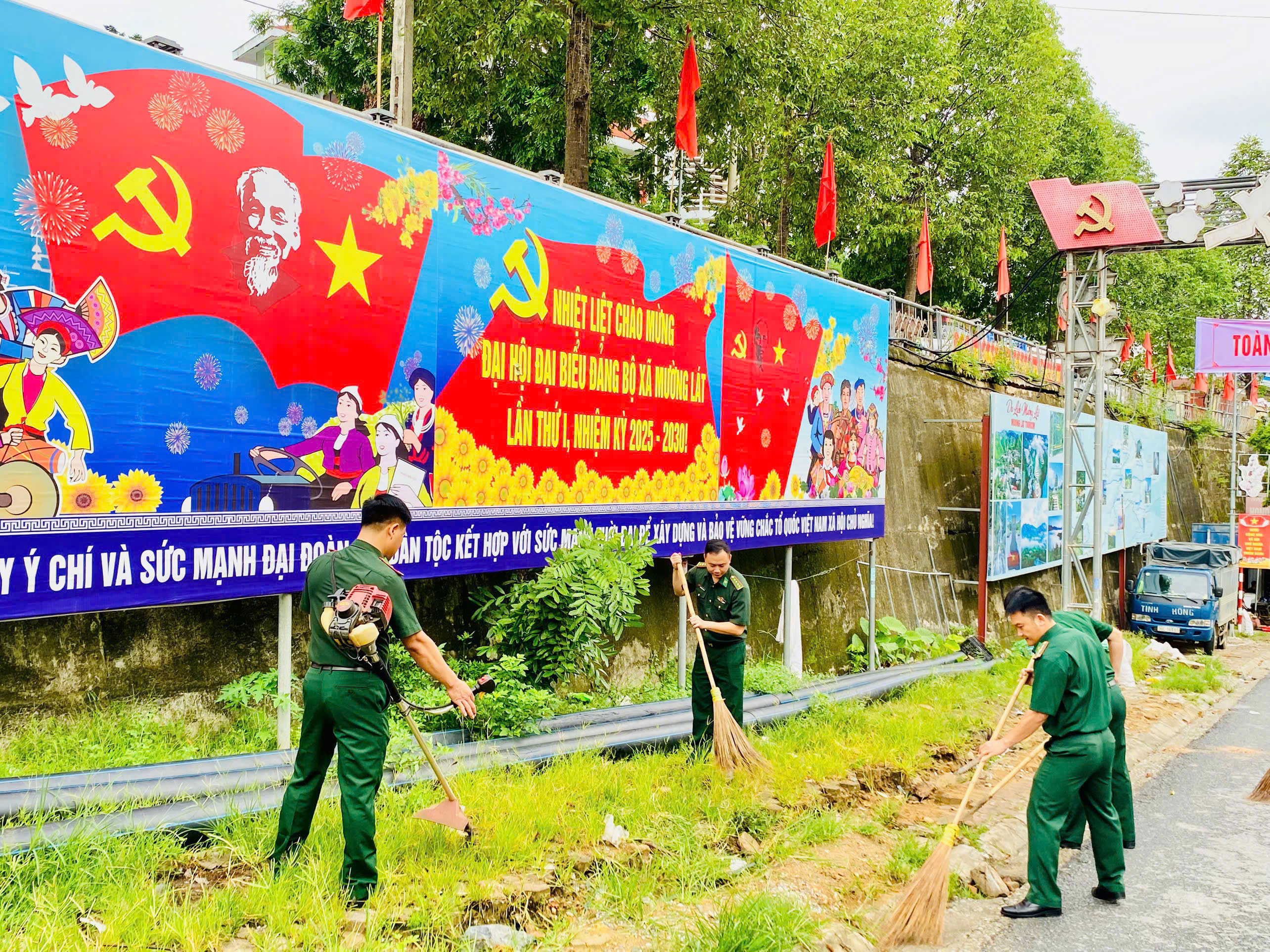 Anh-tin-bai