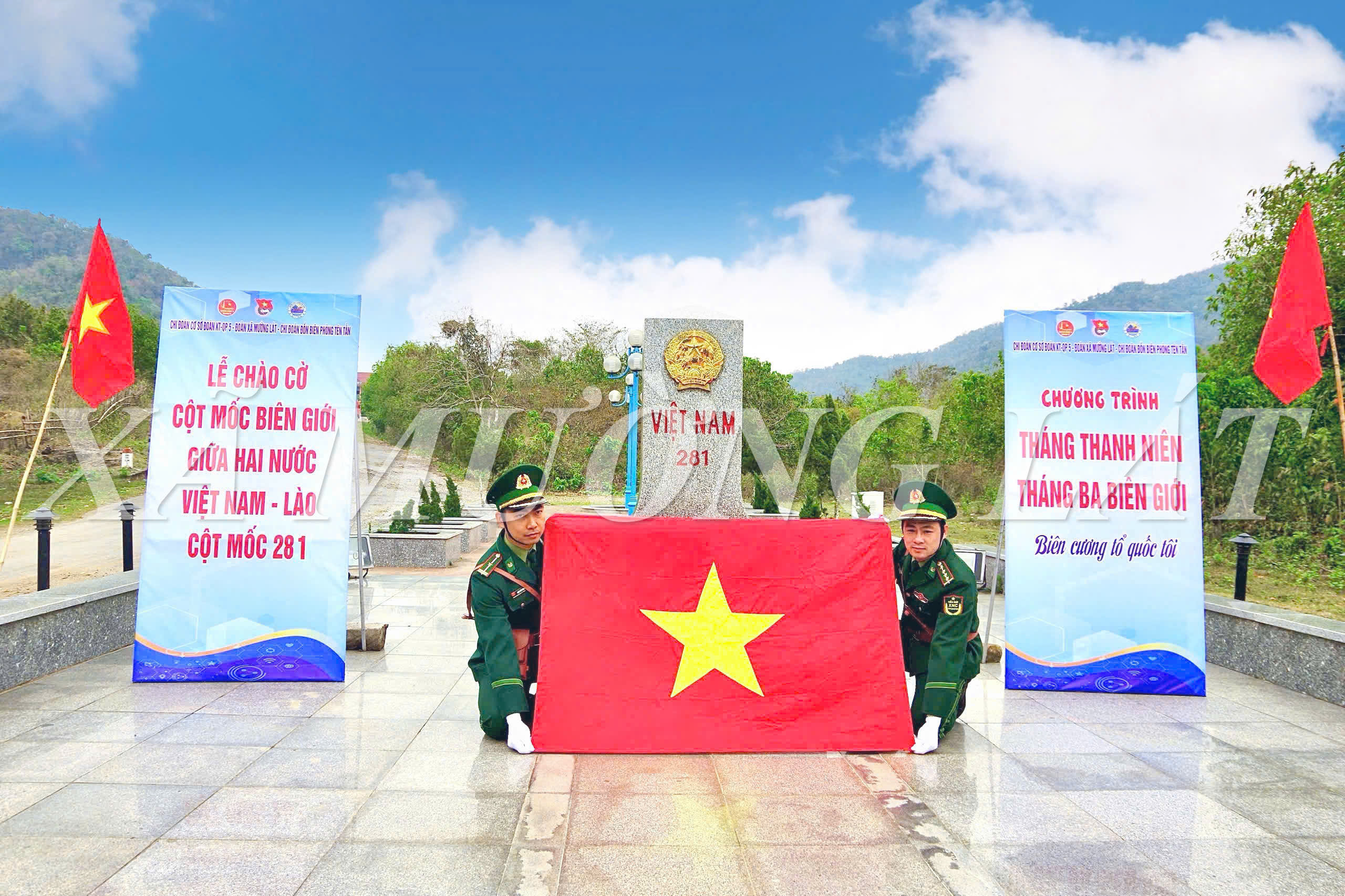 Anh-tin-bai