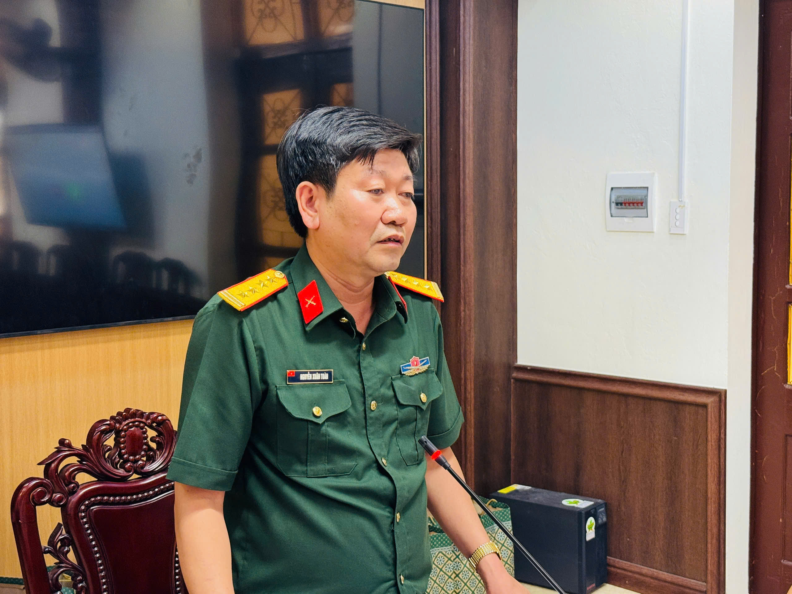 Anh-tin-bai