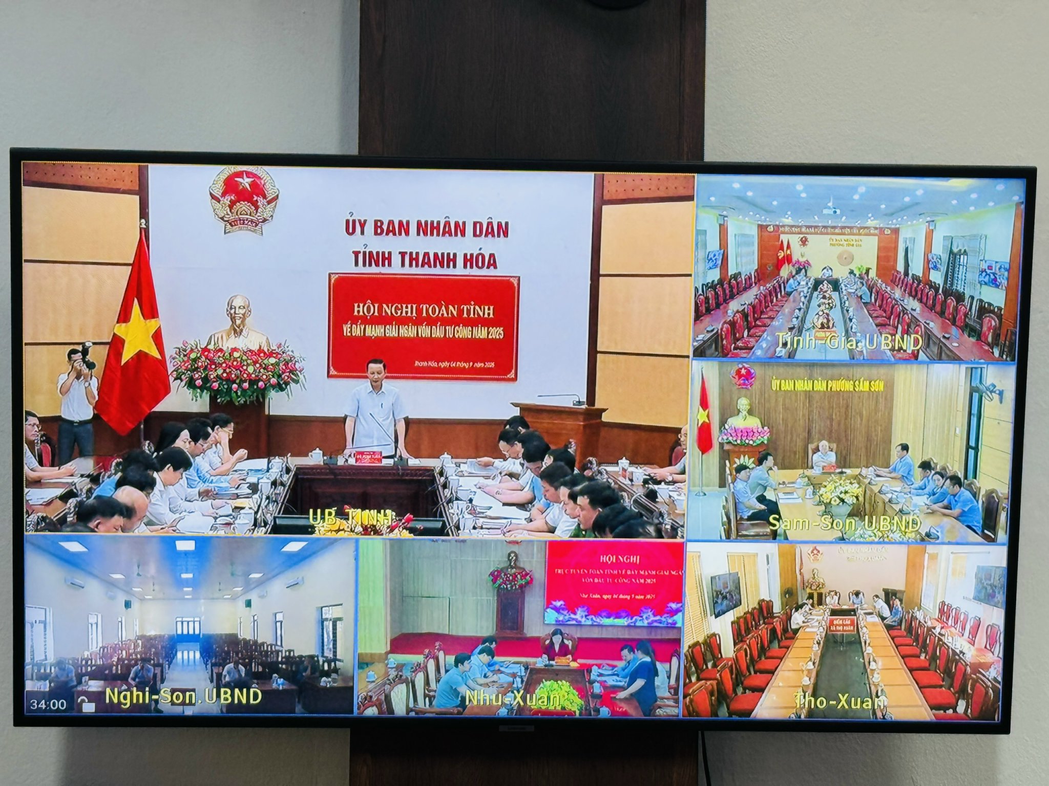 Anh-tin-bai