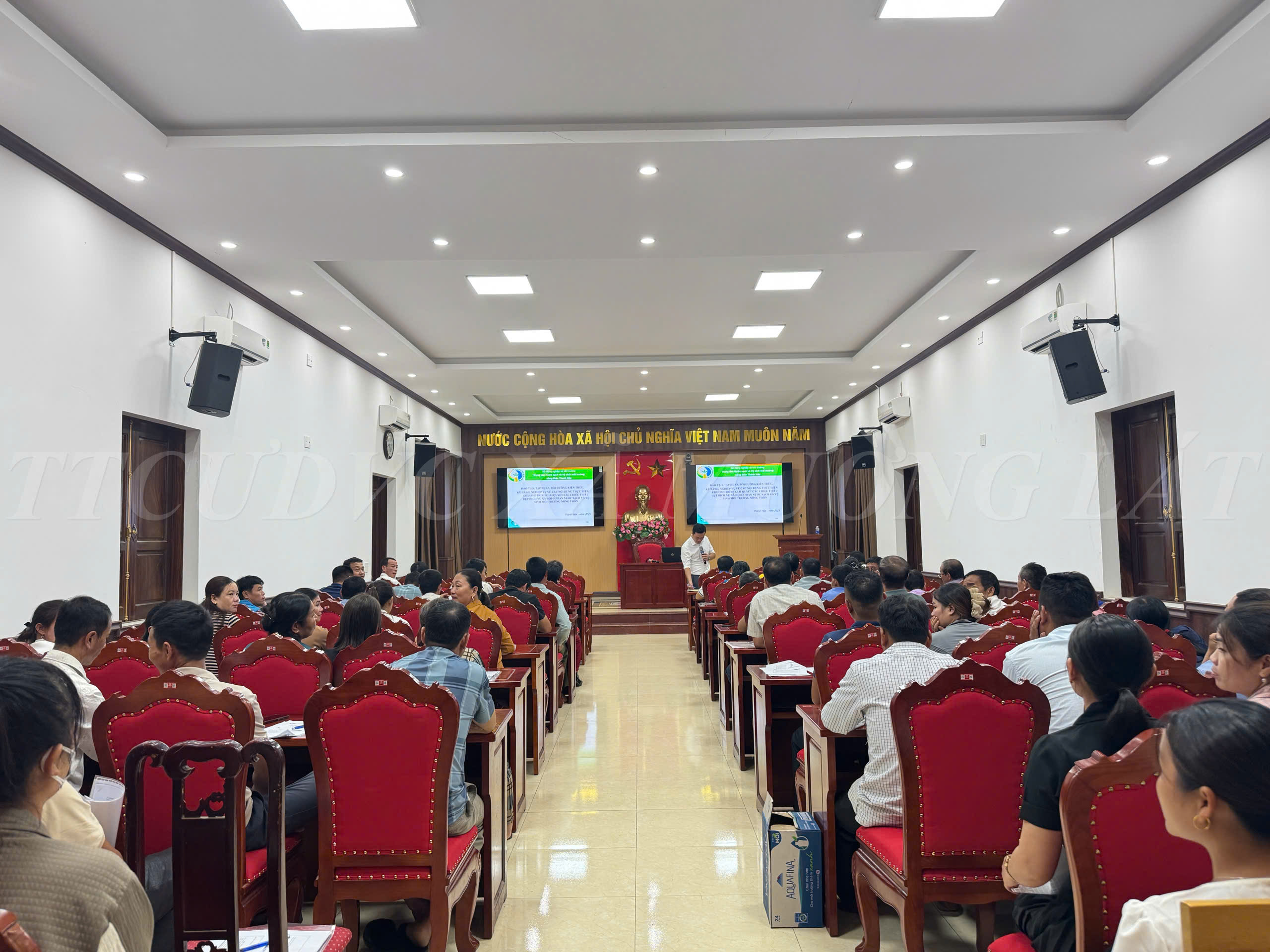 Nâng cao nhận thức và chủ động tham gia bảo vệ môi trường