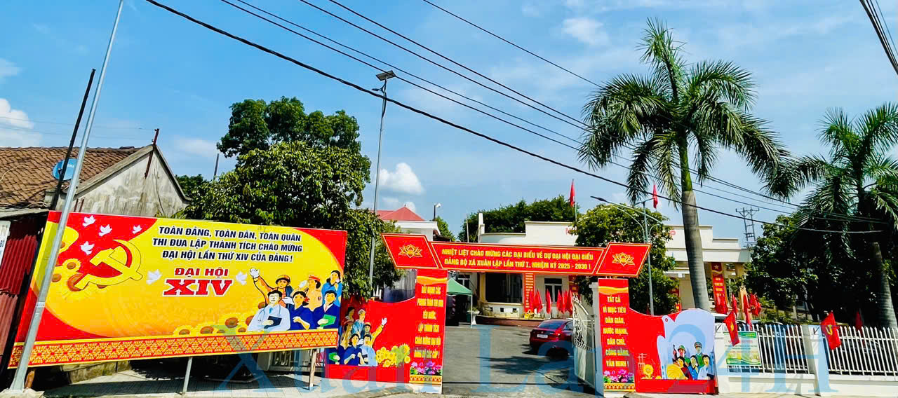 Xuân Lập rực rỡ cờ hoa, khí thế sôi nổi chào đón Đại hội đại biểu Đảng bộ xã lần thứ I, nhiệm kỳ 2025-2030
