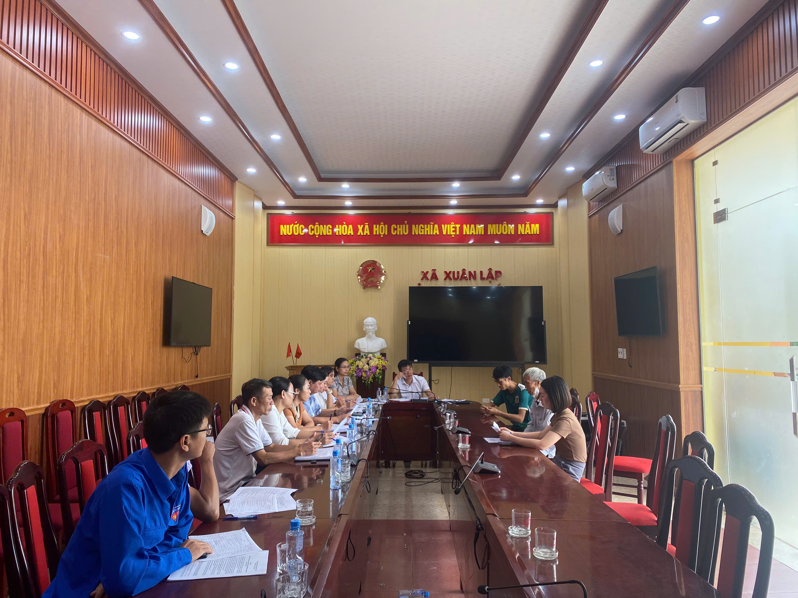 Hội đồng xác định mức độ khuyết tật xã Xuân Lập tổ chức họp xác định dạng tật, mức độ khuyết tật năm 2025