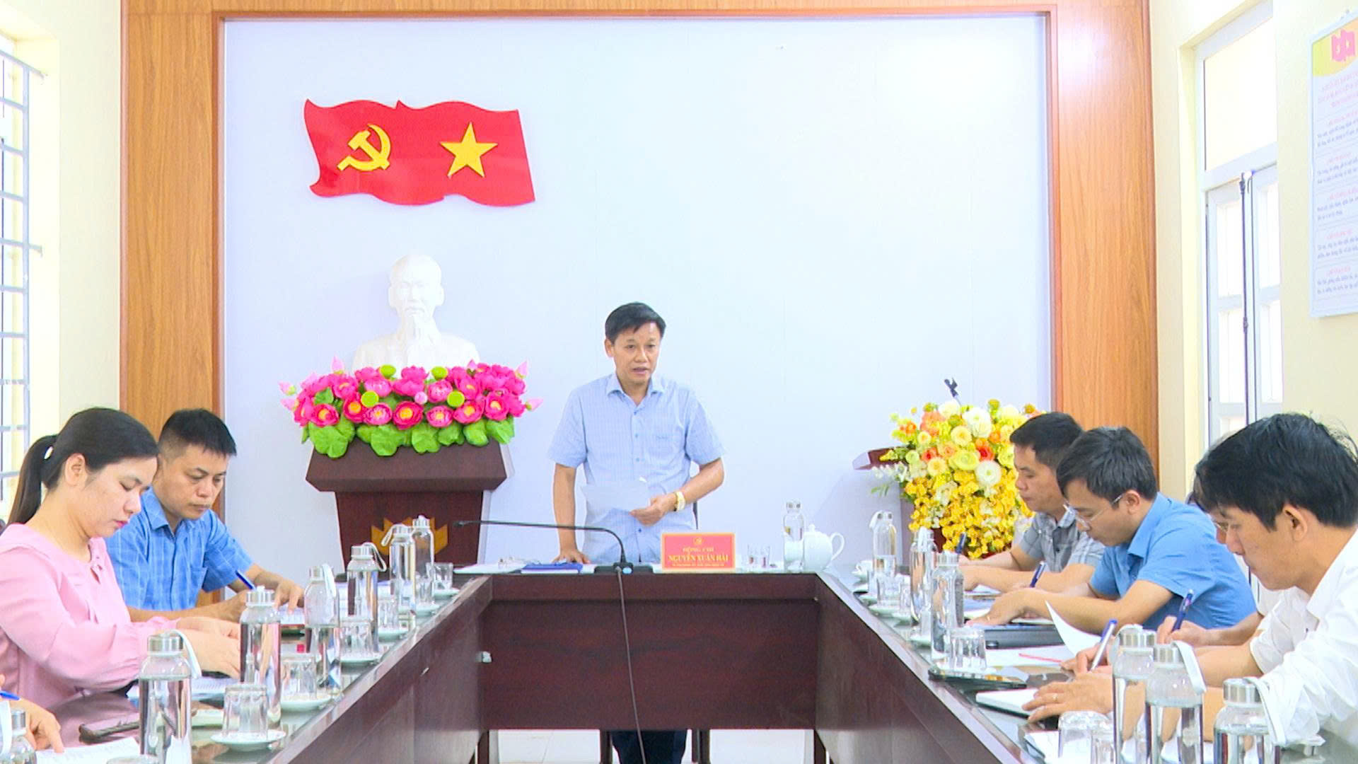 Anh-tin-bai