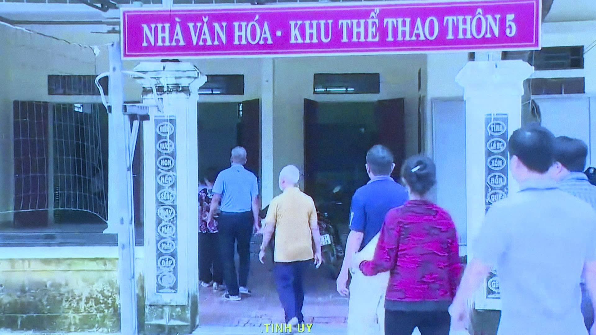 Anh-tin-bai
