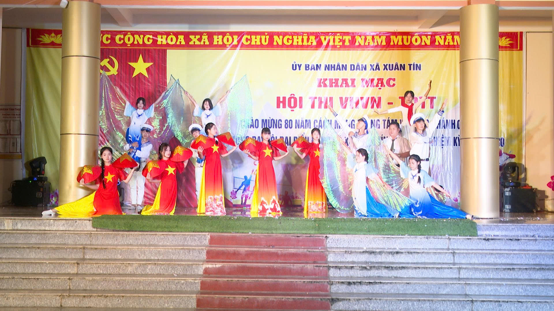 Anh-tin-bai