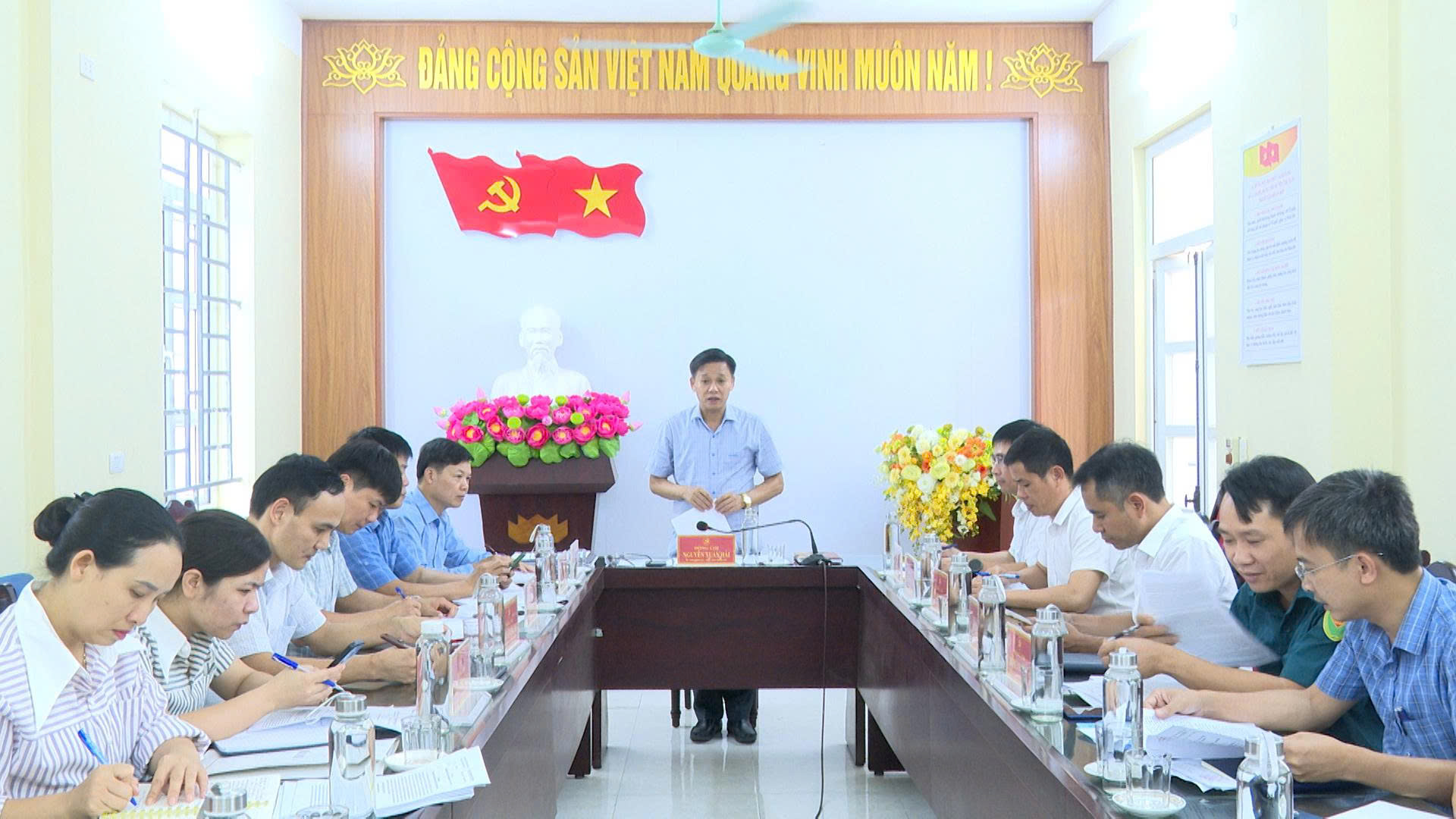 Anh-tin-bai