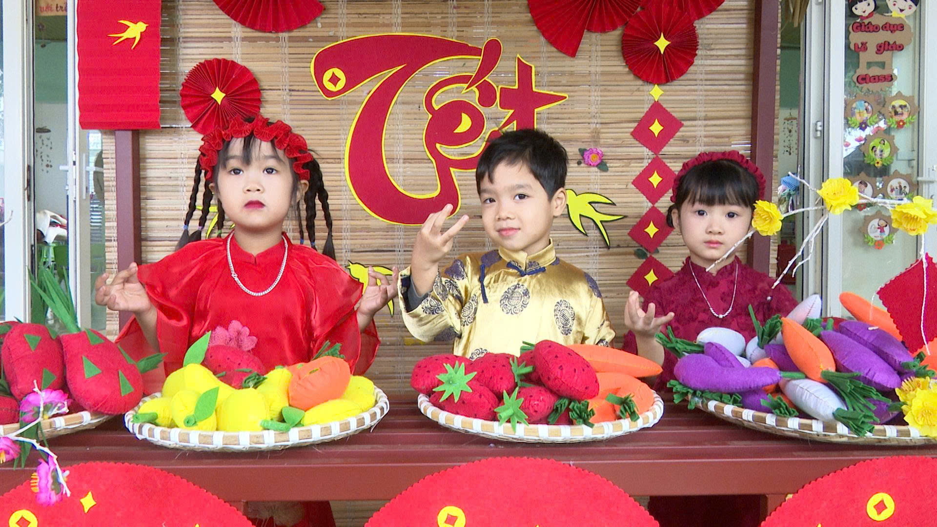 Anh-tin-bai