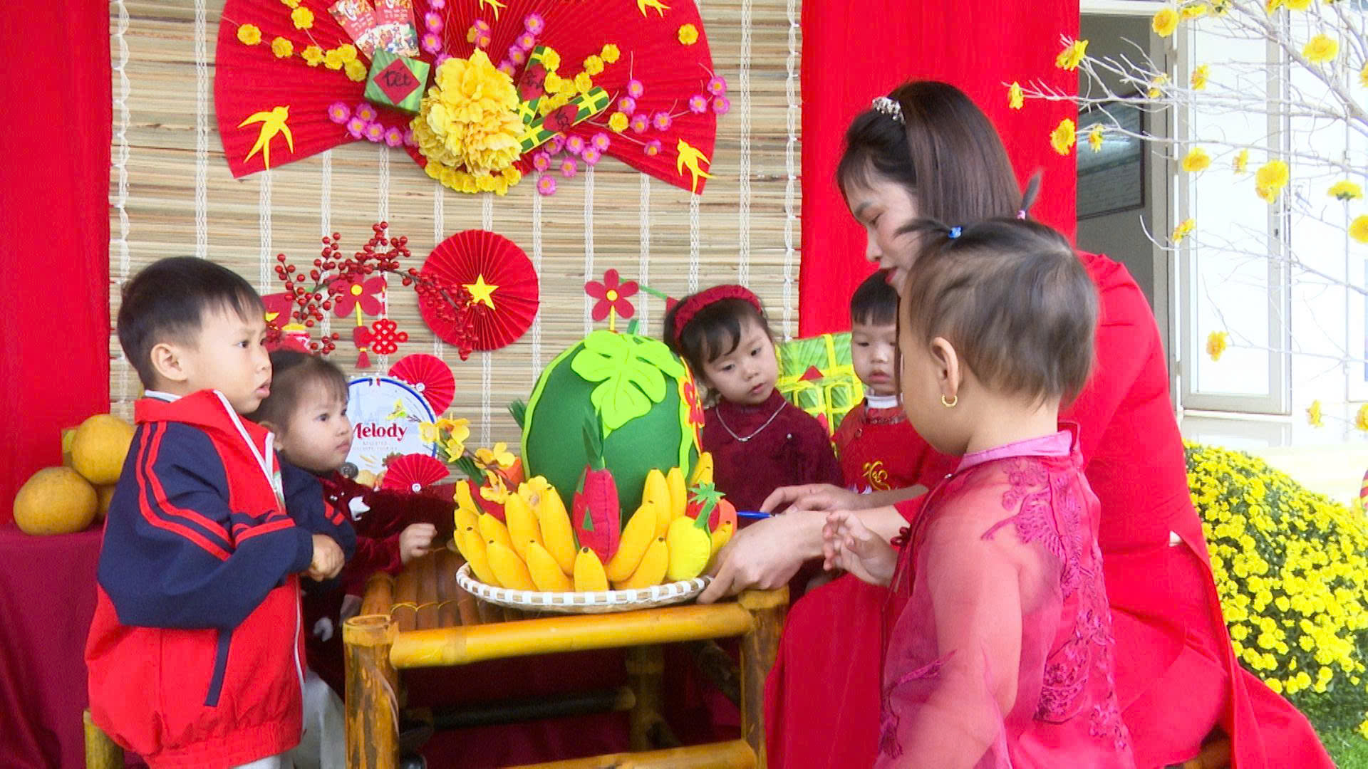 RỘN RÀNG SẮC XUÂN DƯỚI MÁI TRƯỜNG MẦM NON QUẢNG PHÚ XÃ XUÂN TÍN