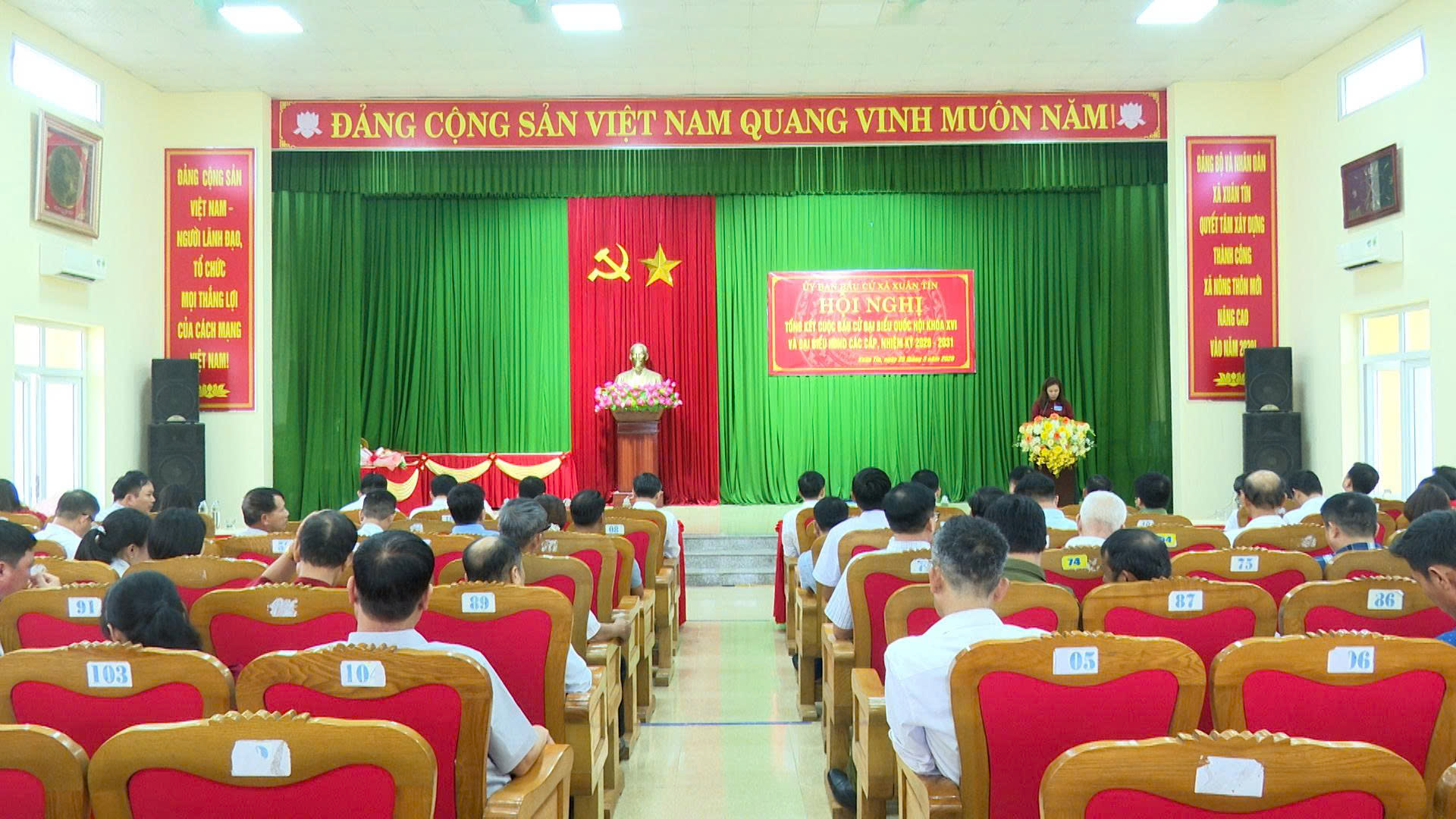 Anh-tin-bai
