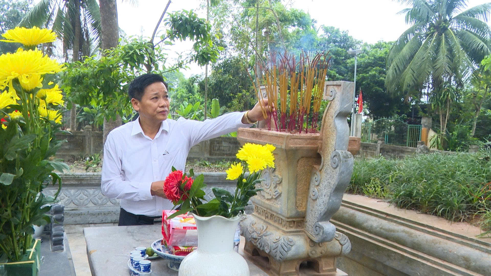 Anh-tin-bai