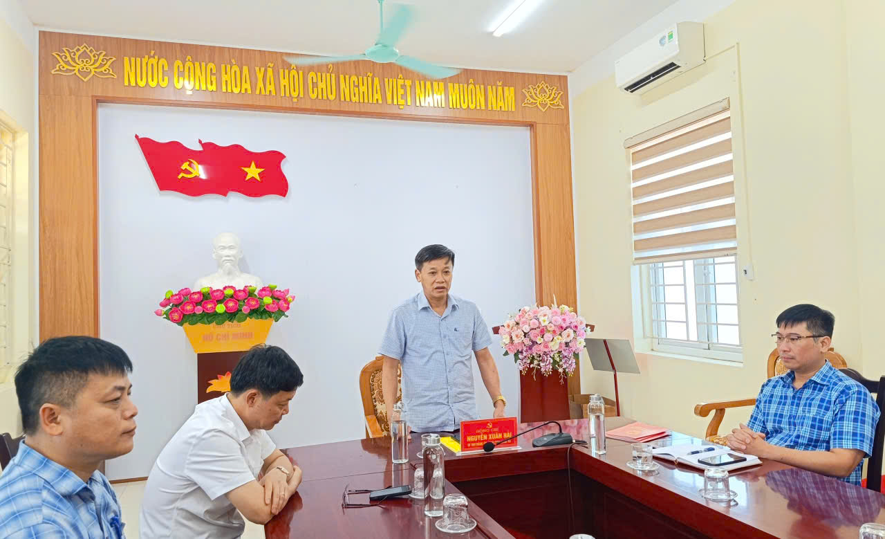 Anh-tin-bai