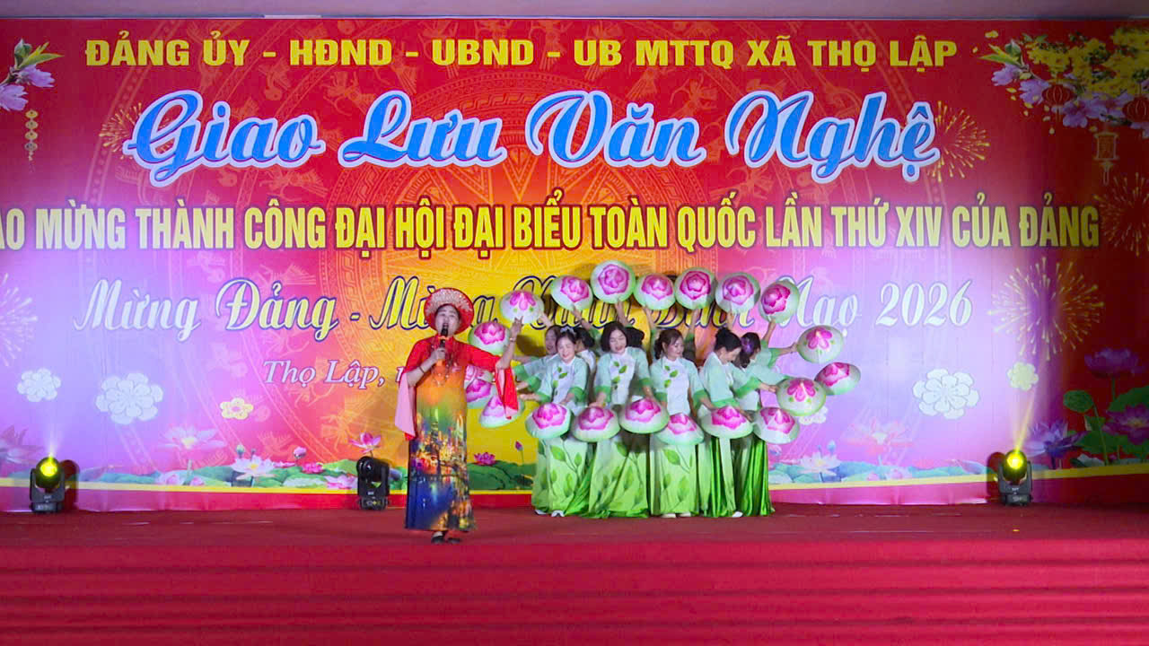 C:\Users\admin\Desktop\z7966138170703_e6b11b7616ab33384609f4aeef27dd82.jpg