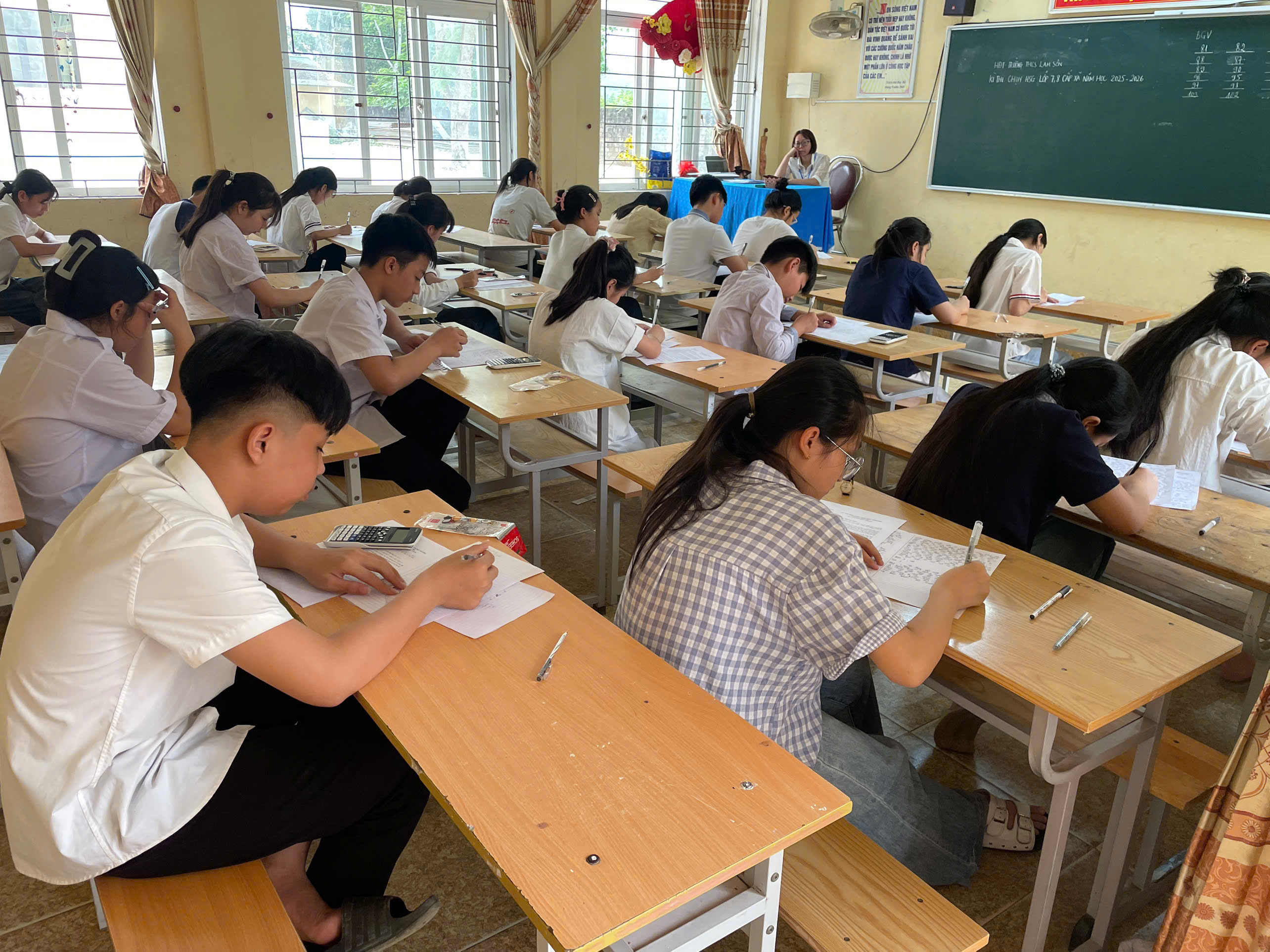 Xã Lam Sơn tổ chức Kỳ thi chọn học sinh giỏi các môn văn hóa lớp 7, lớp 8 năm học 2025-2026