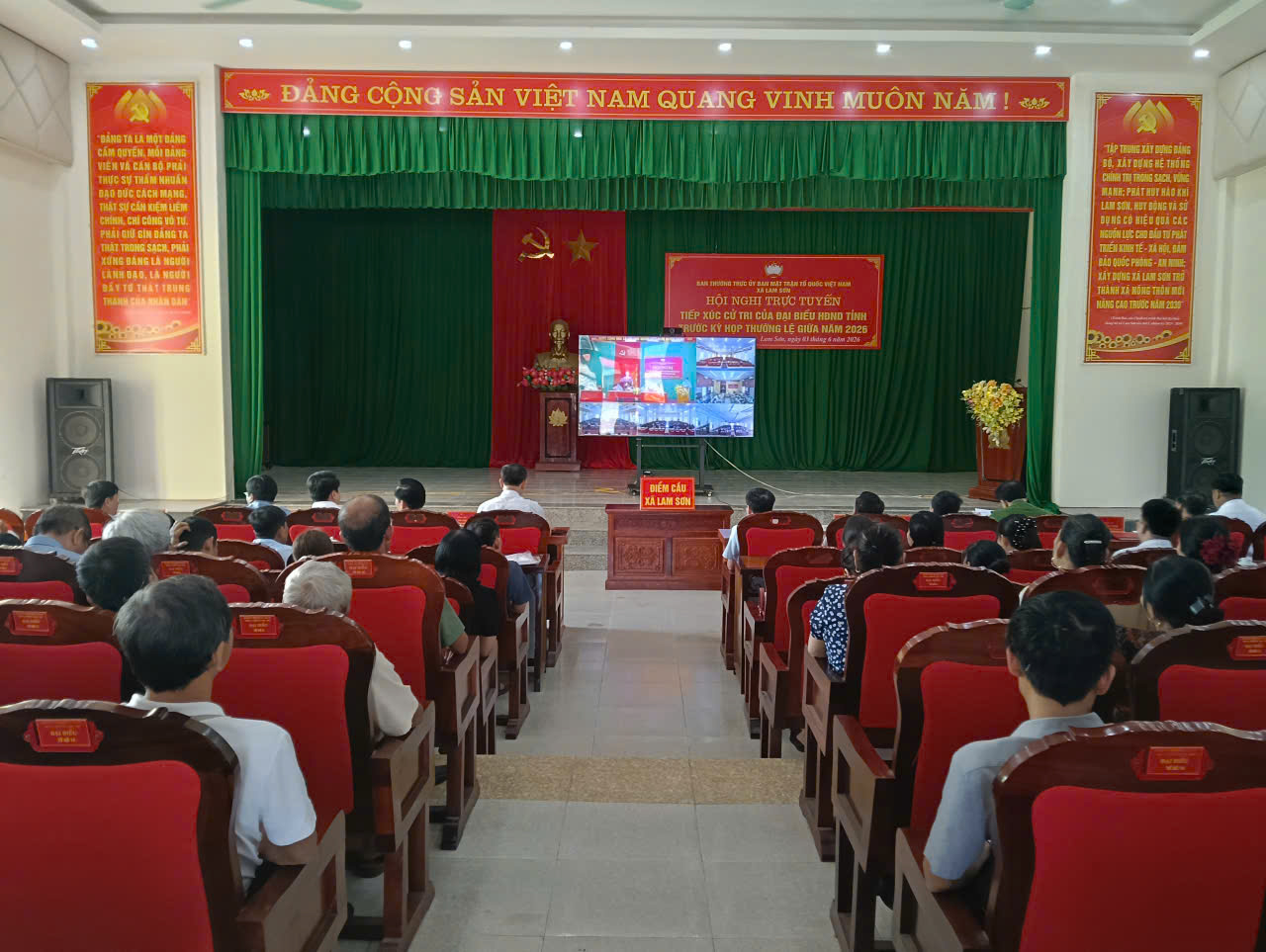 Hội nghị tiếp xúc cử tri của đại biểu HĐND tỉnh Thanh Hóa trước kỳ họp thường lệ giữa năm 2026 - Đơn vị bầu cử số 12
