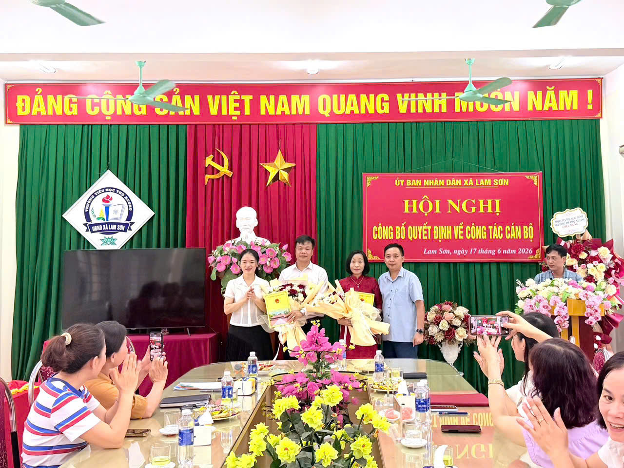 Hội nghị công bố Quyết định bổ nhiệm Hiệu trưởng, Phó Hiệu trưởng Trường Tiểu học Thọ Xương