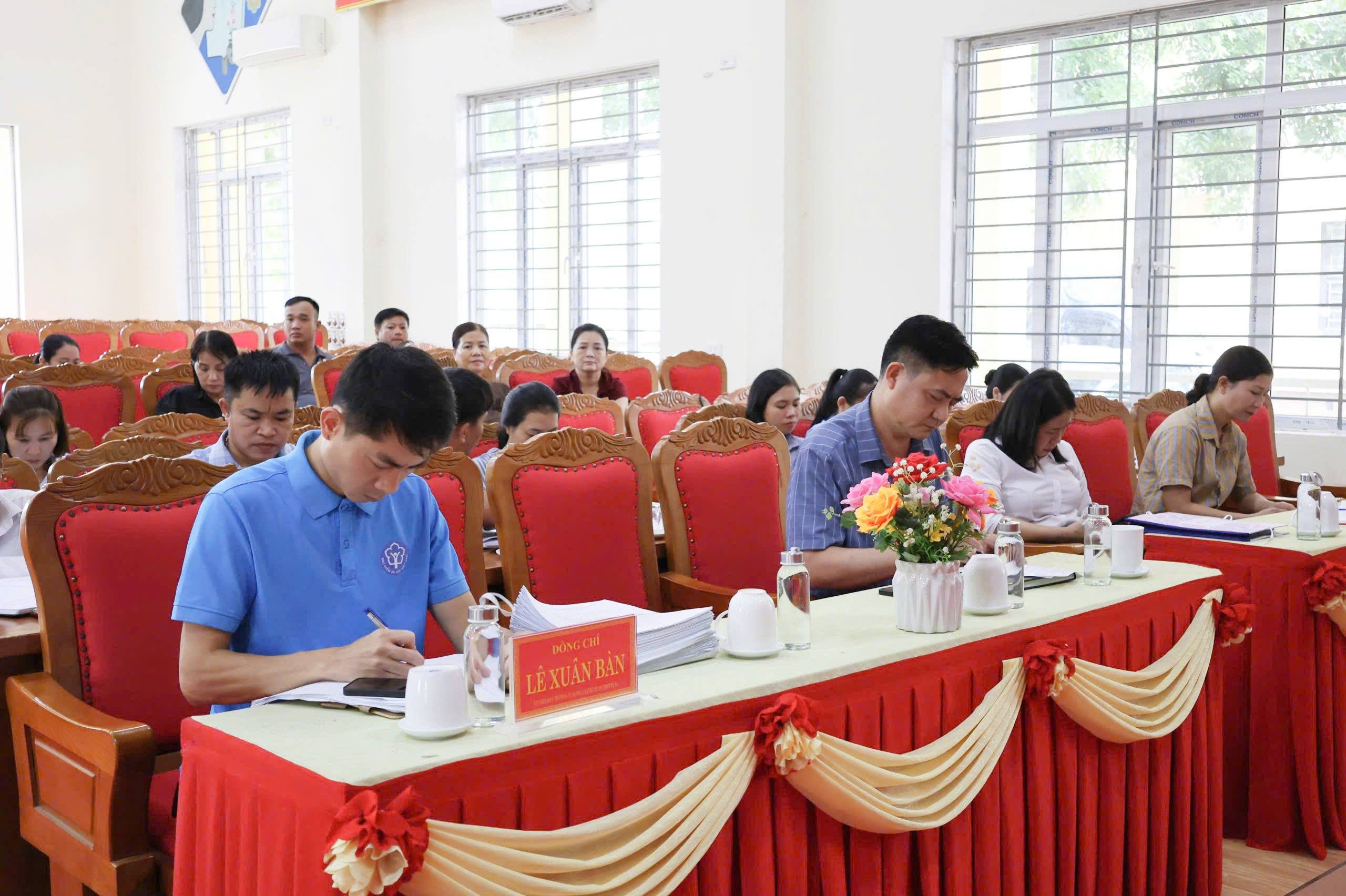 UBND xã Sao Vàng: Hội nghị giao ban Ban Chỉ đạo thực hiện chính sách BHXH, BHYT trên địa bàn