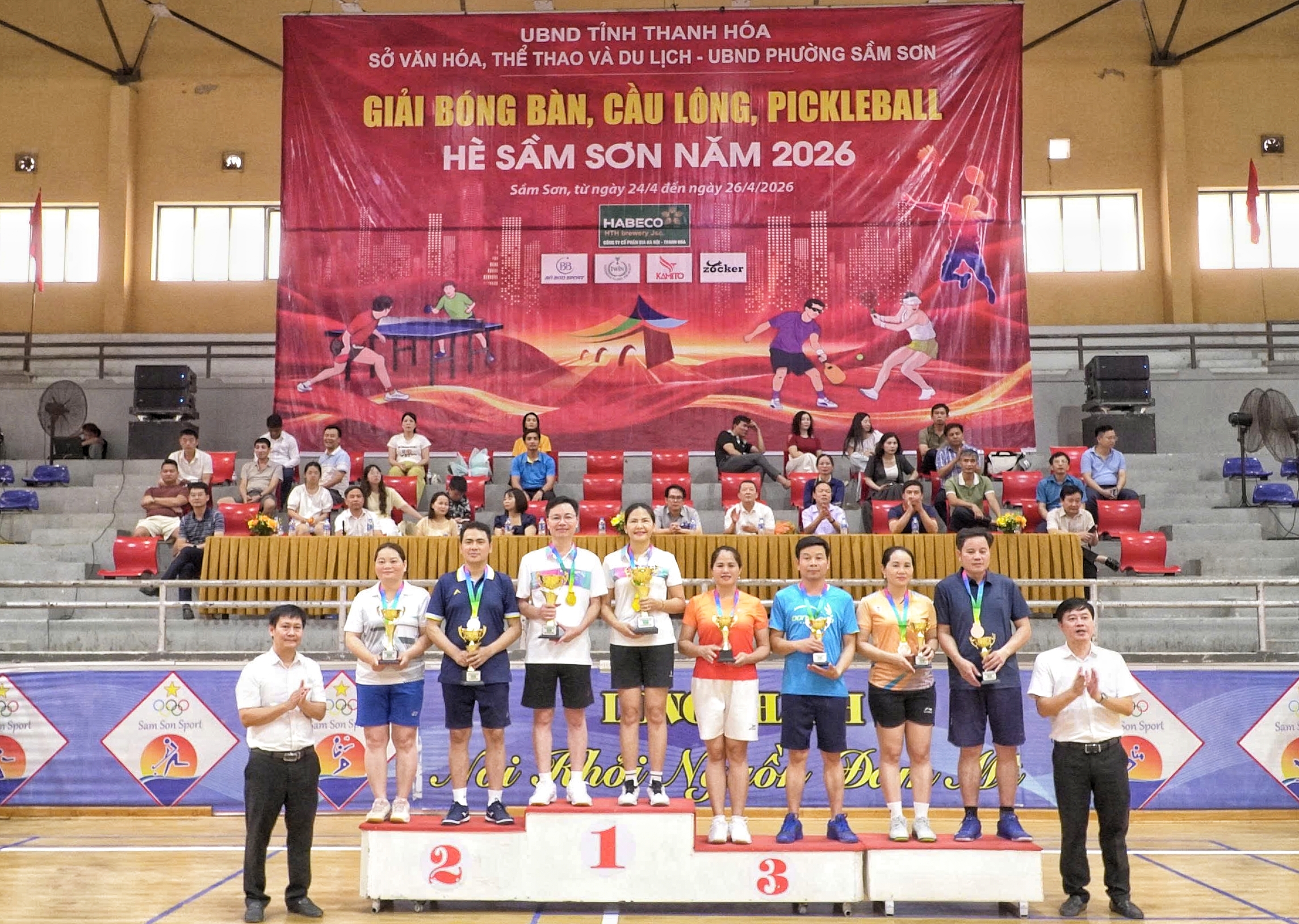 Đồng chí Chủ tịch UBND xã Sao Vàng tham gia Giải bóng bàn, cầu lông, pickleball hè Sầm Sơn năm 2026