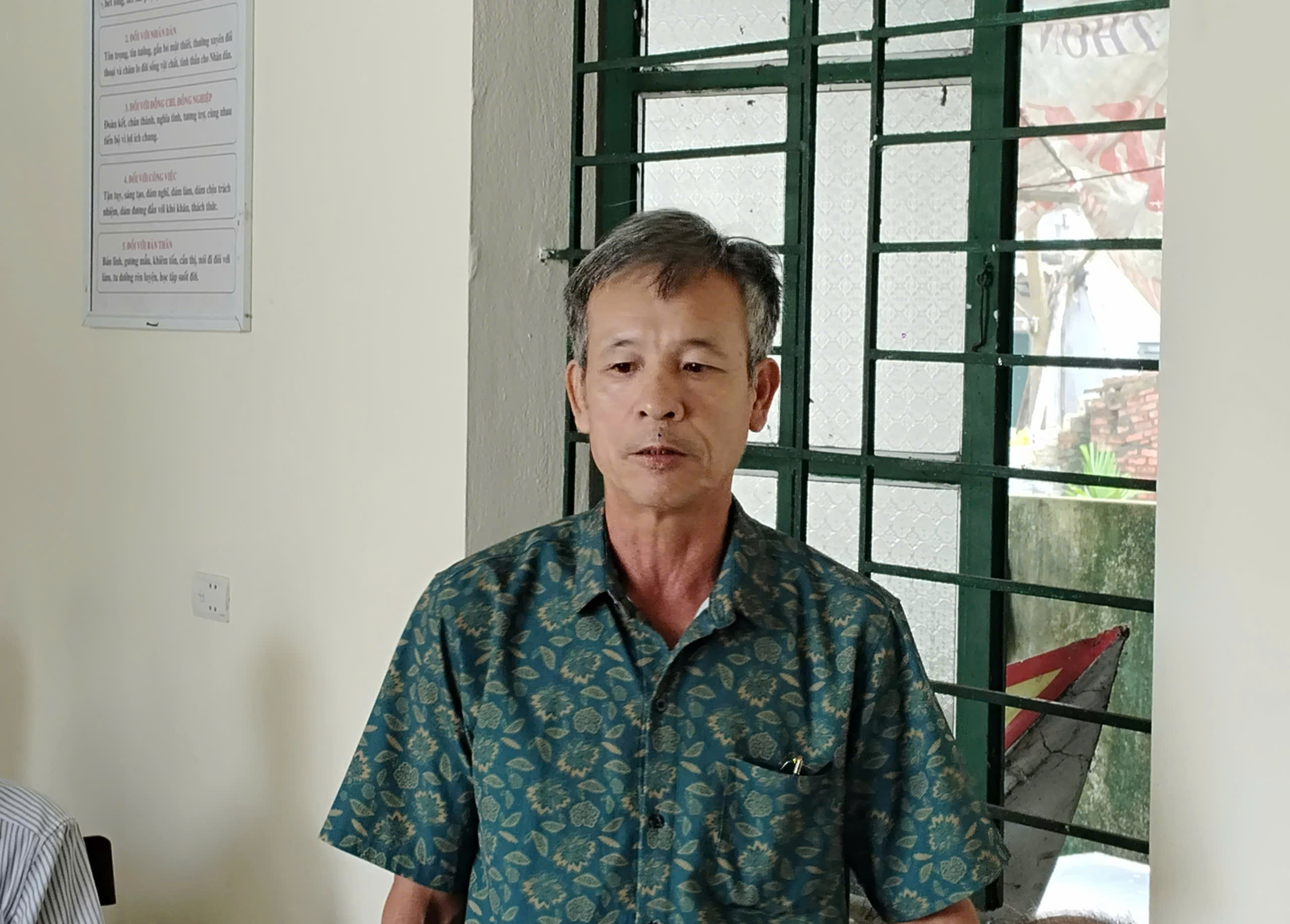 Anh-tin-bai